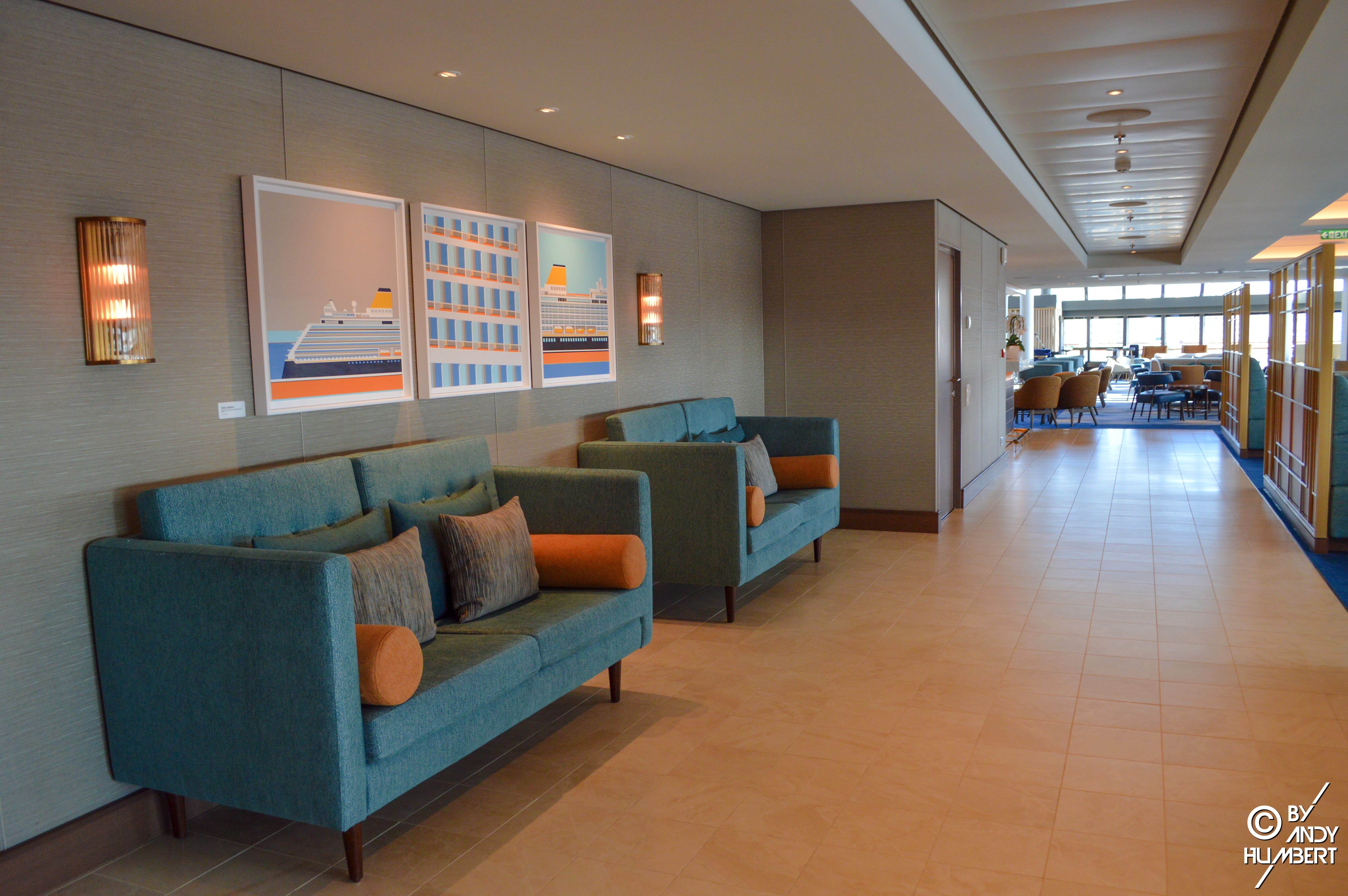 Britannia Lounge (Lido Deck)