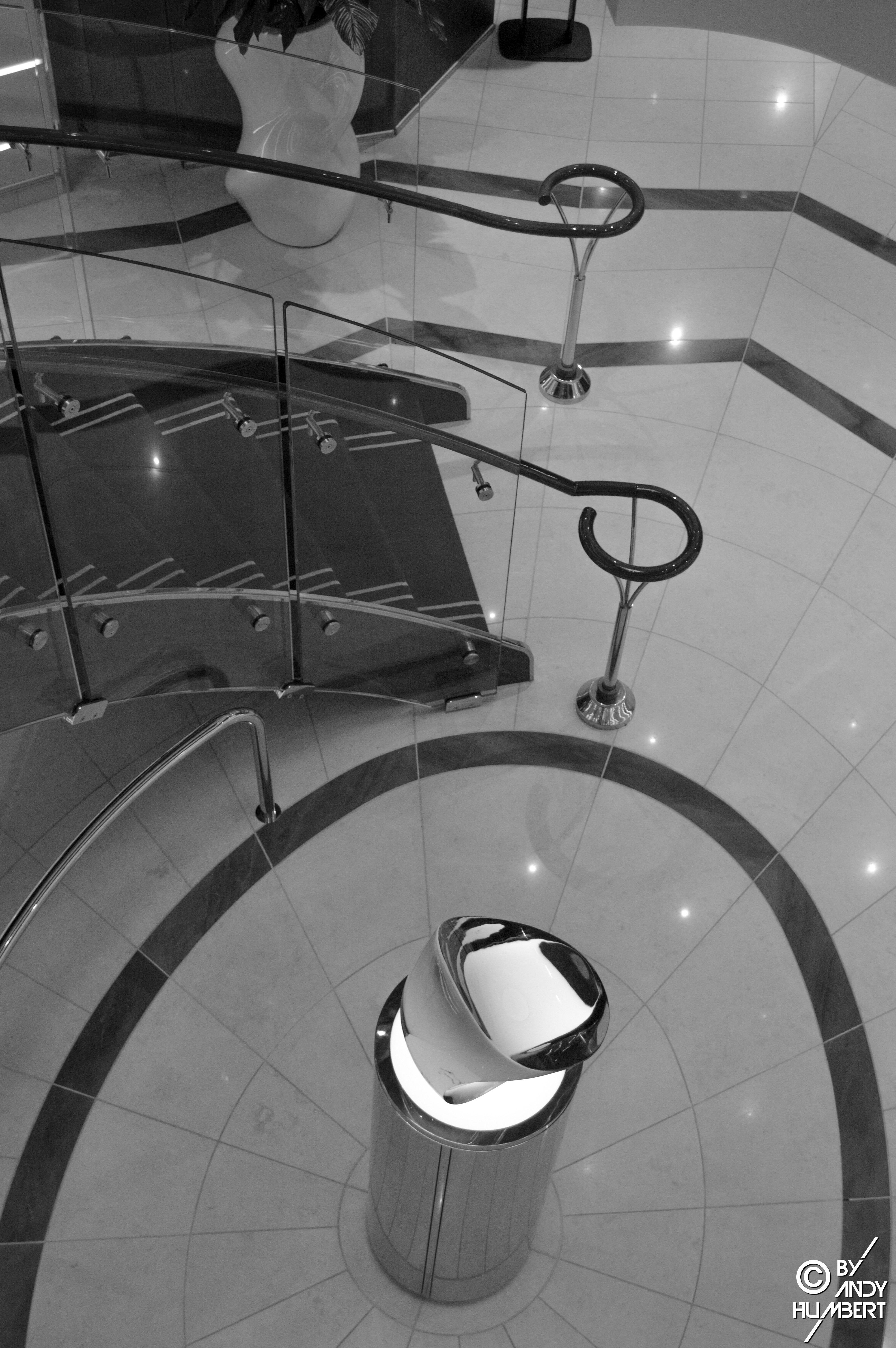 Atrium (ponts 4 à 11)