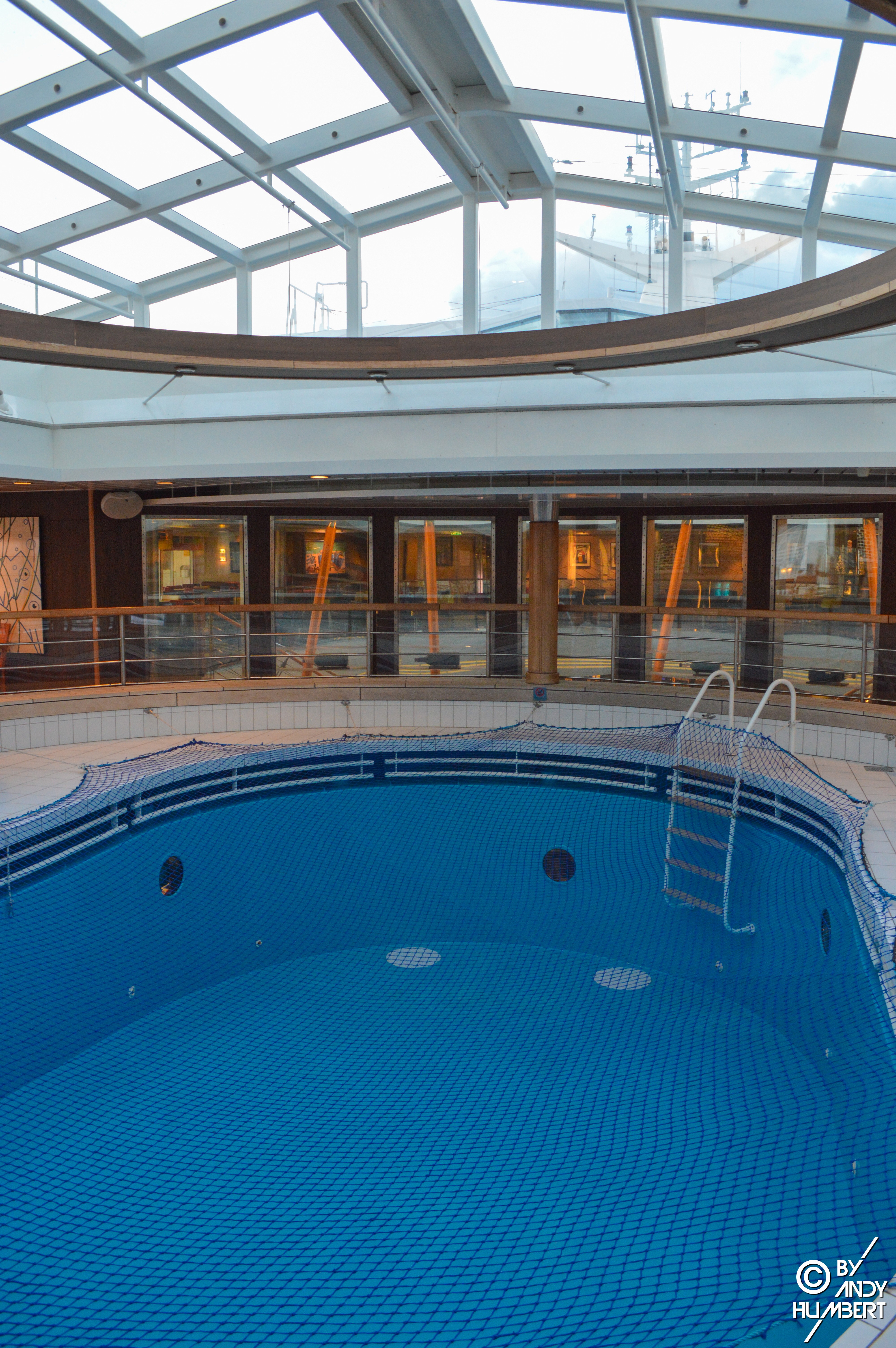 Piscine Les Finistères (pont 9)