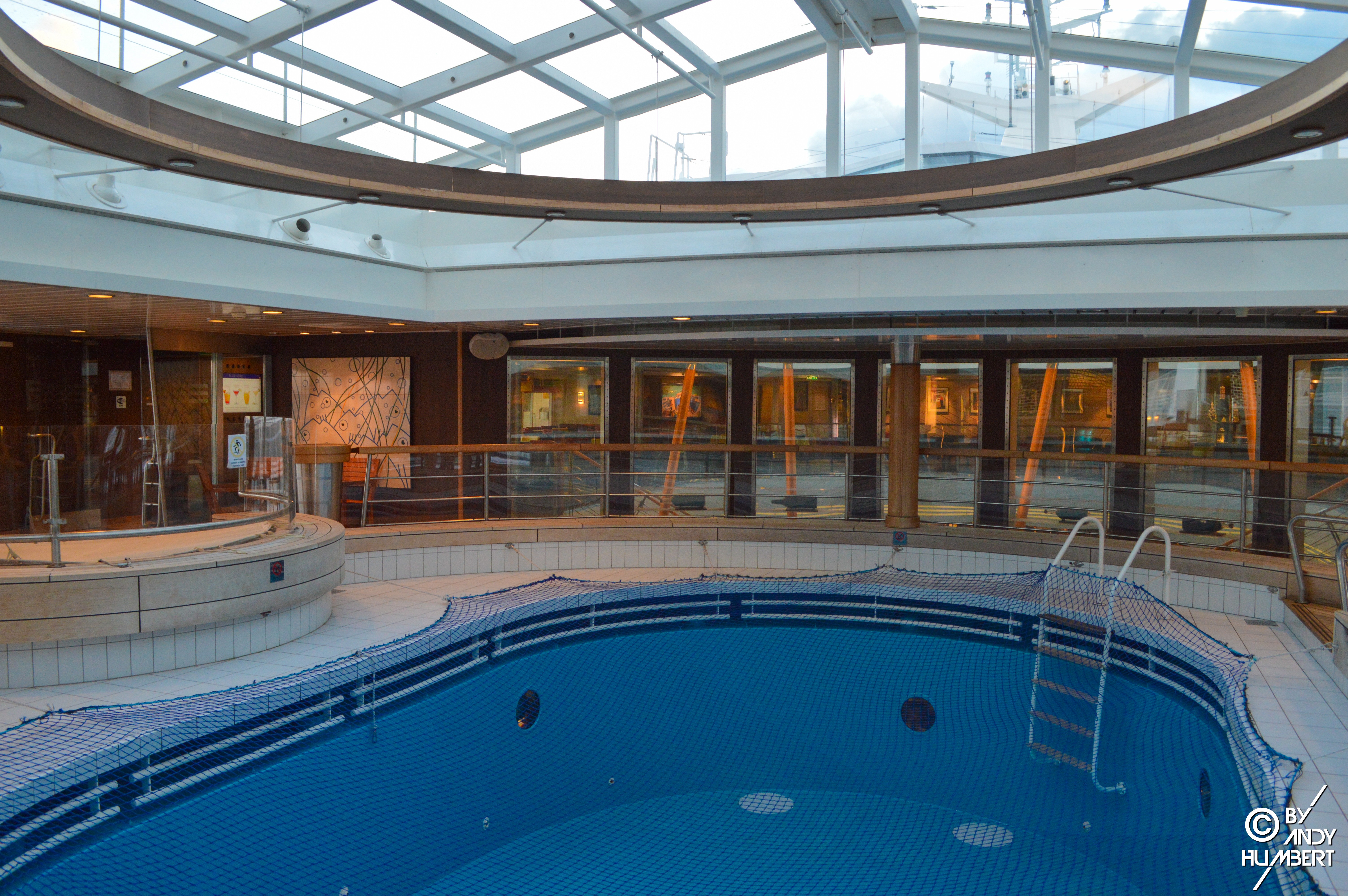 Piscine Les Finistères (pont 9)
