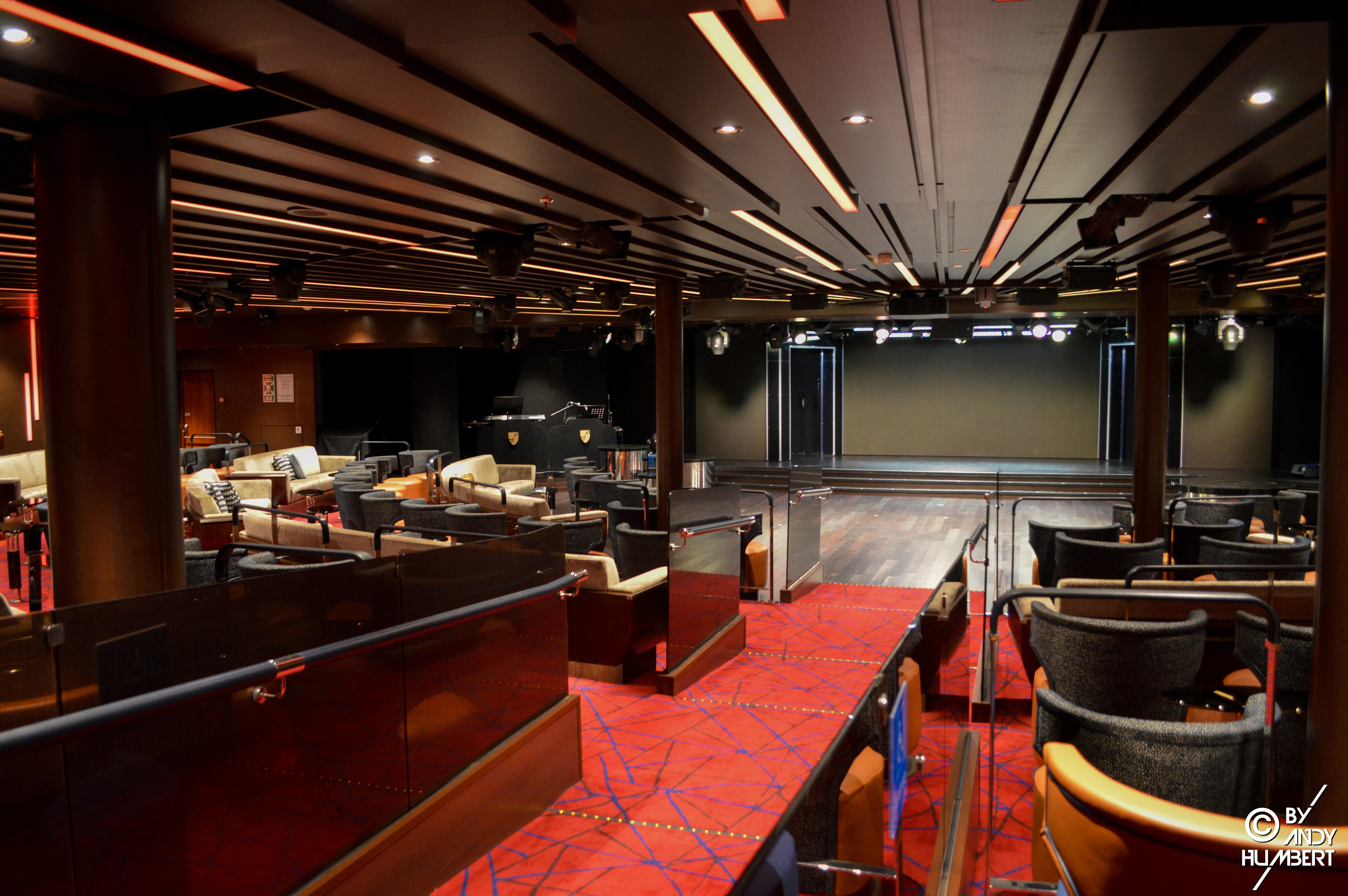 Grand Salon (pont 6)