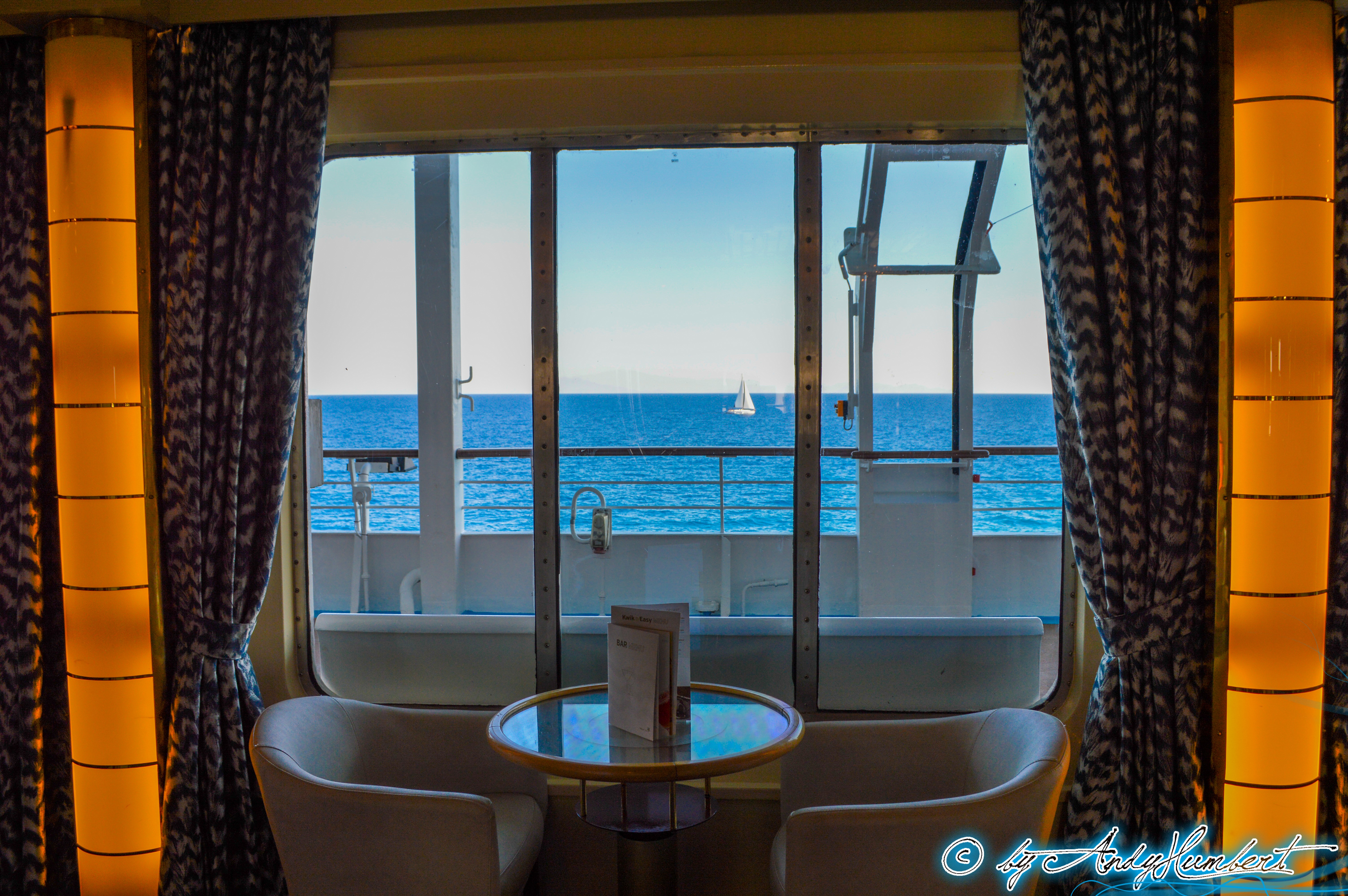 Eros Lounge (pont 5 Dionyssos)