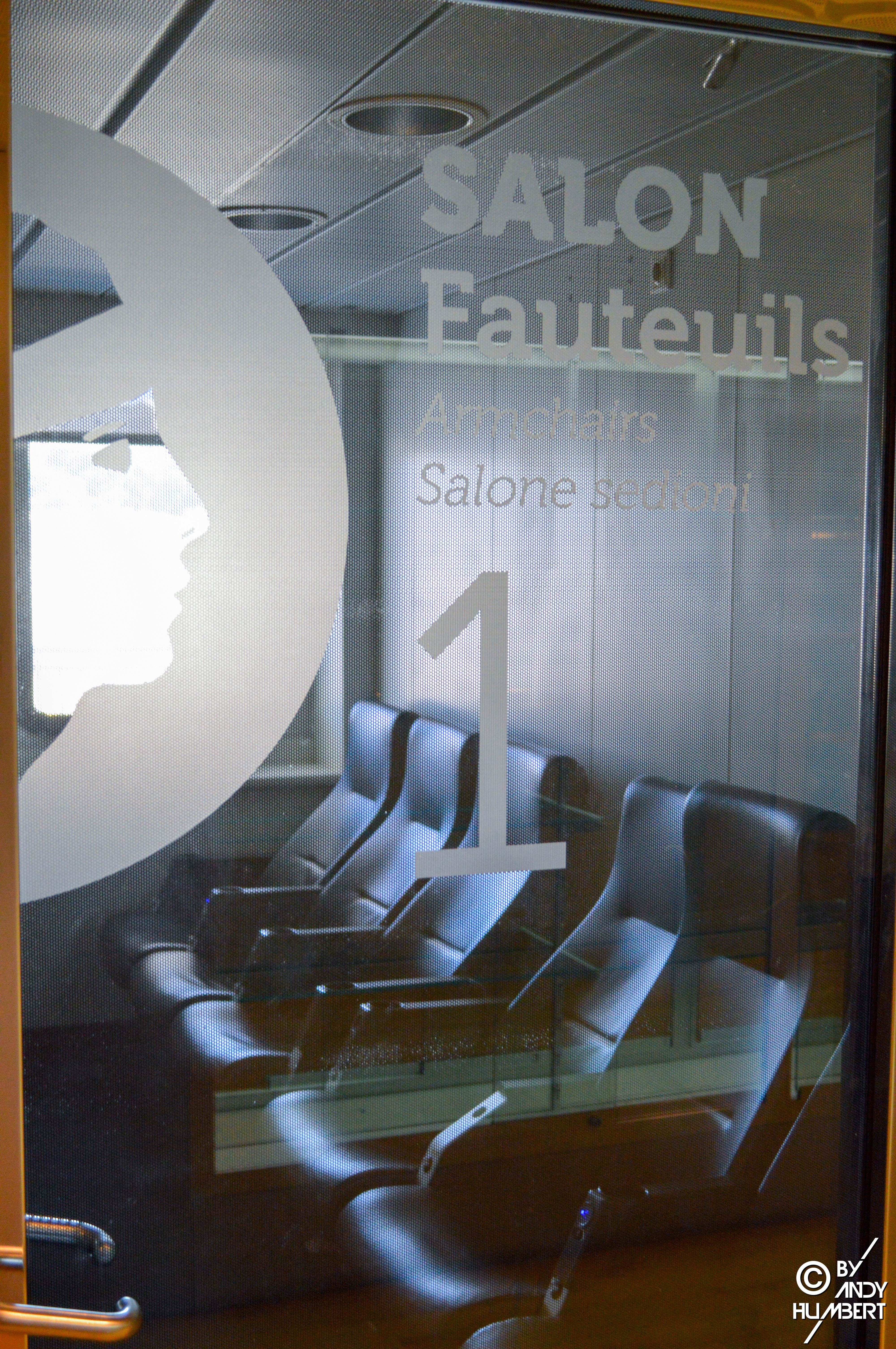 Salon fauteuils 1 (pont 7)