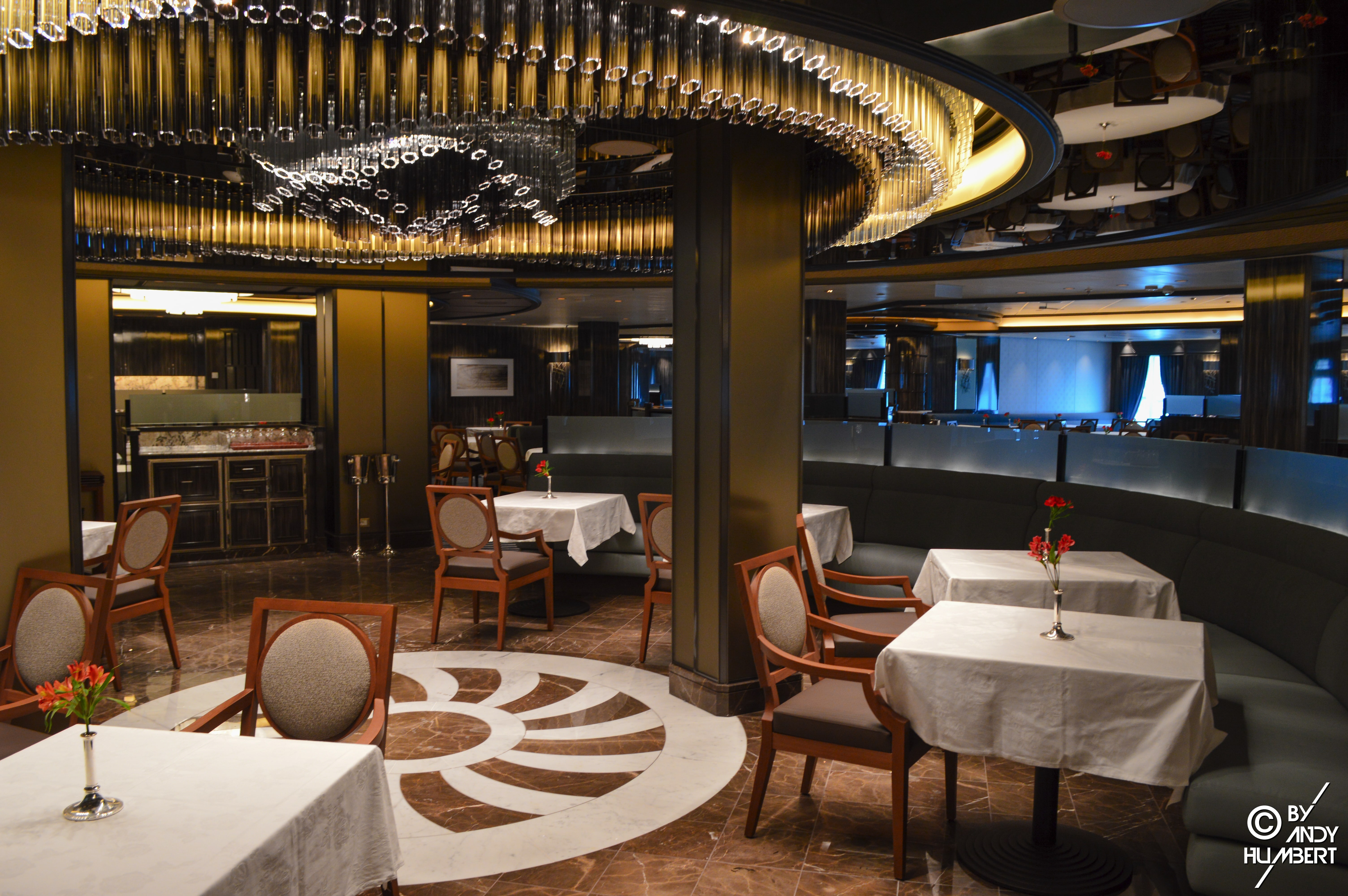 Soleil Dining Room (pont 5 Plaza)