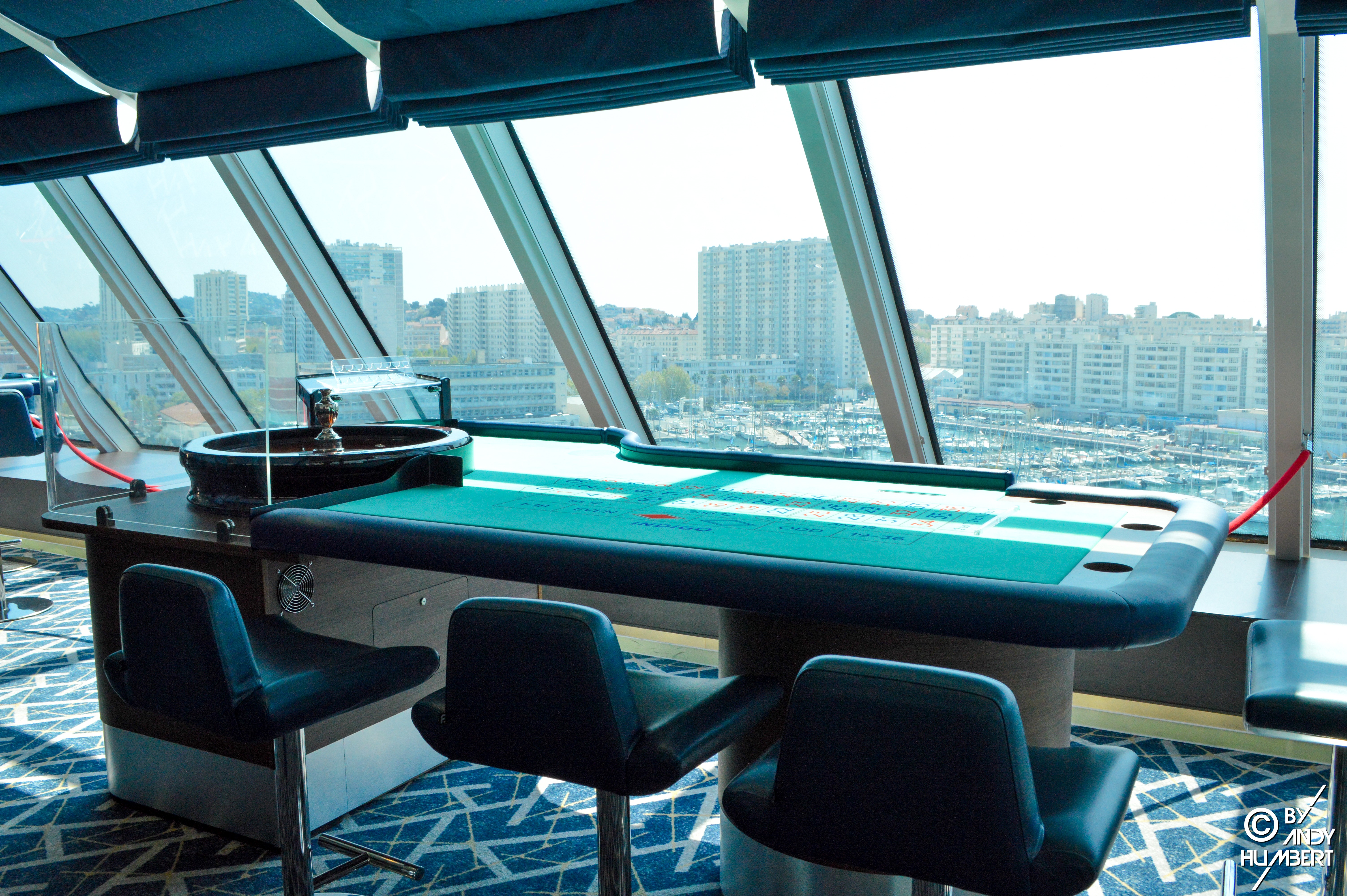 Indigo Casino (pont 12)