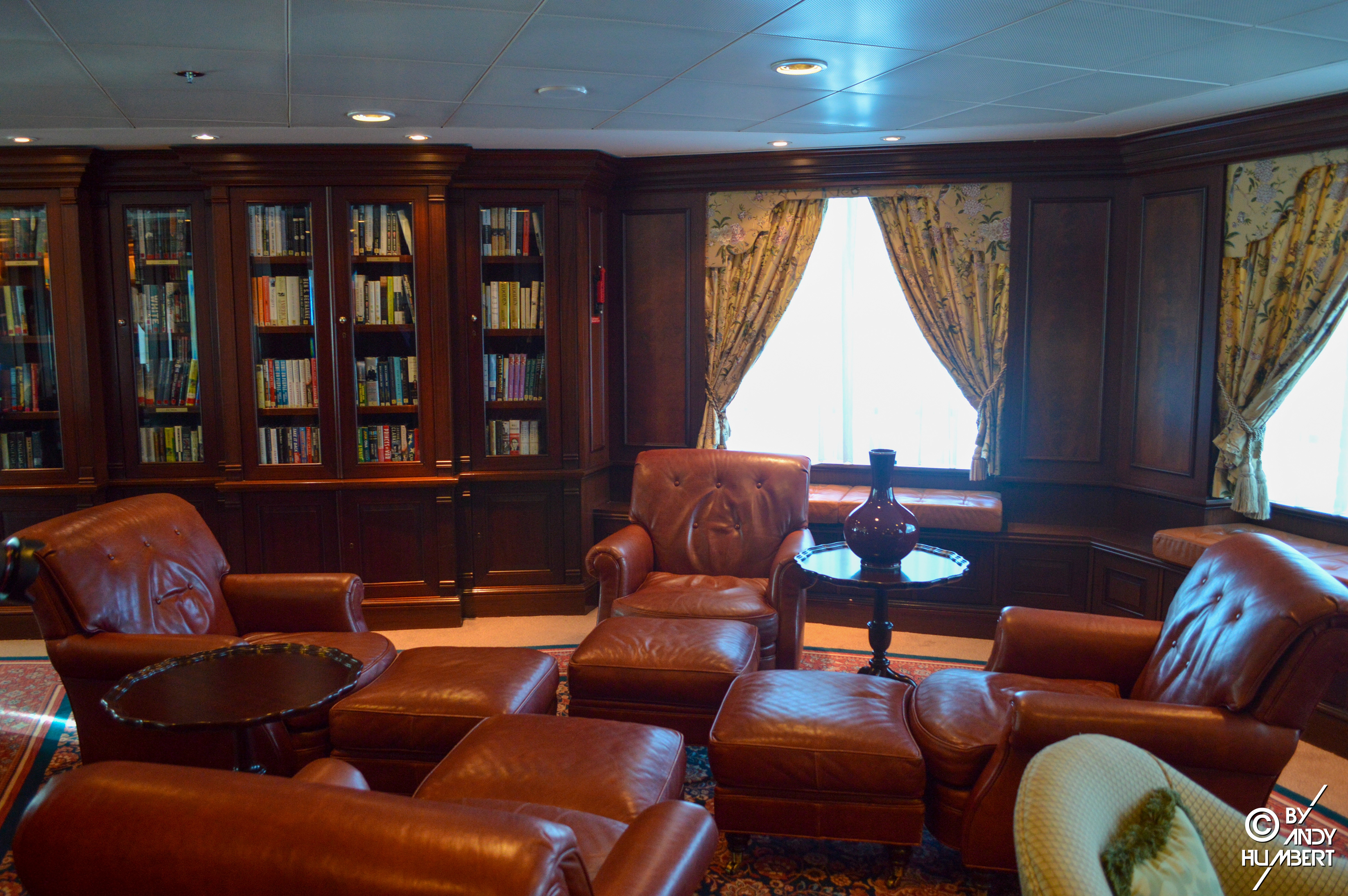 Library (pont 10)