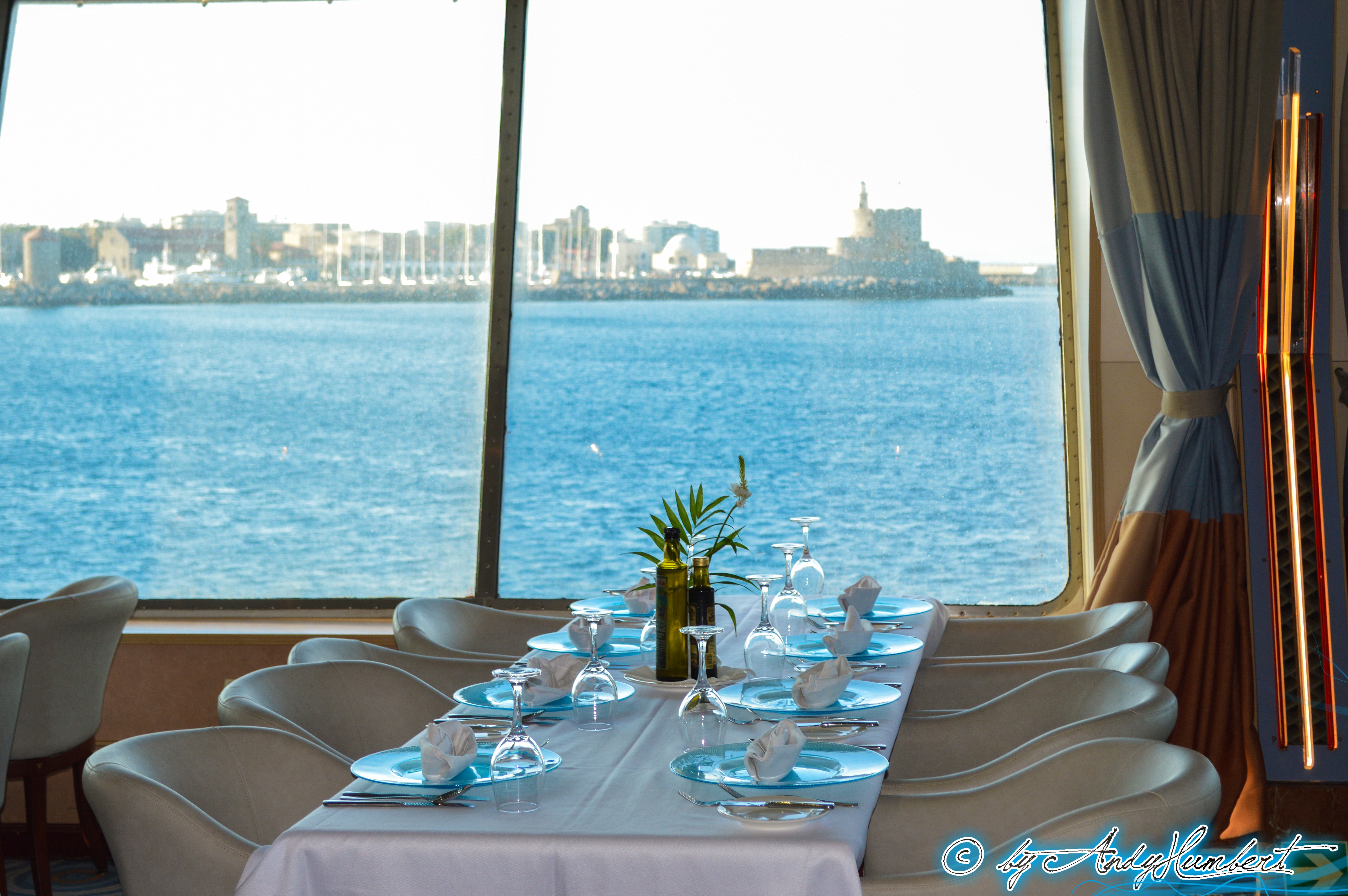 Restaurant Aegean (pont 4 Poseidon)