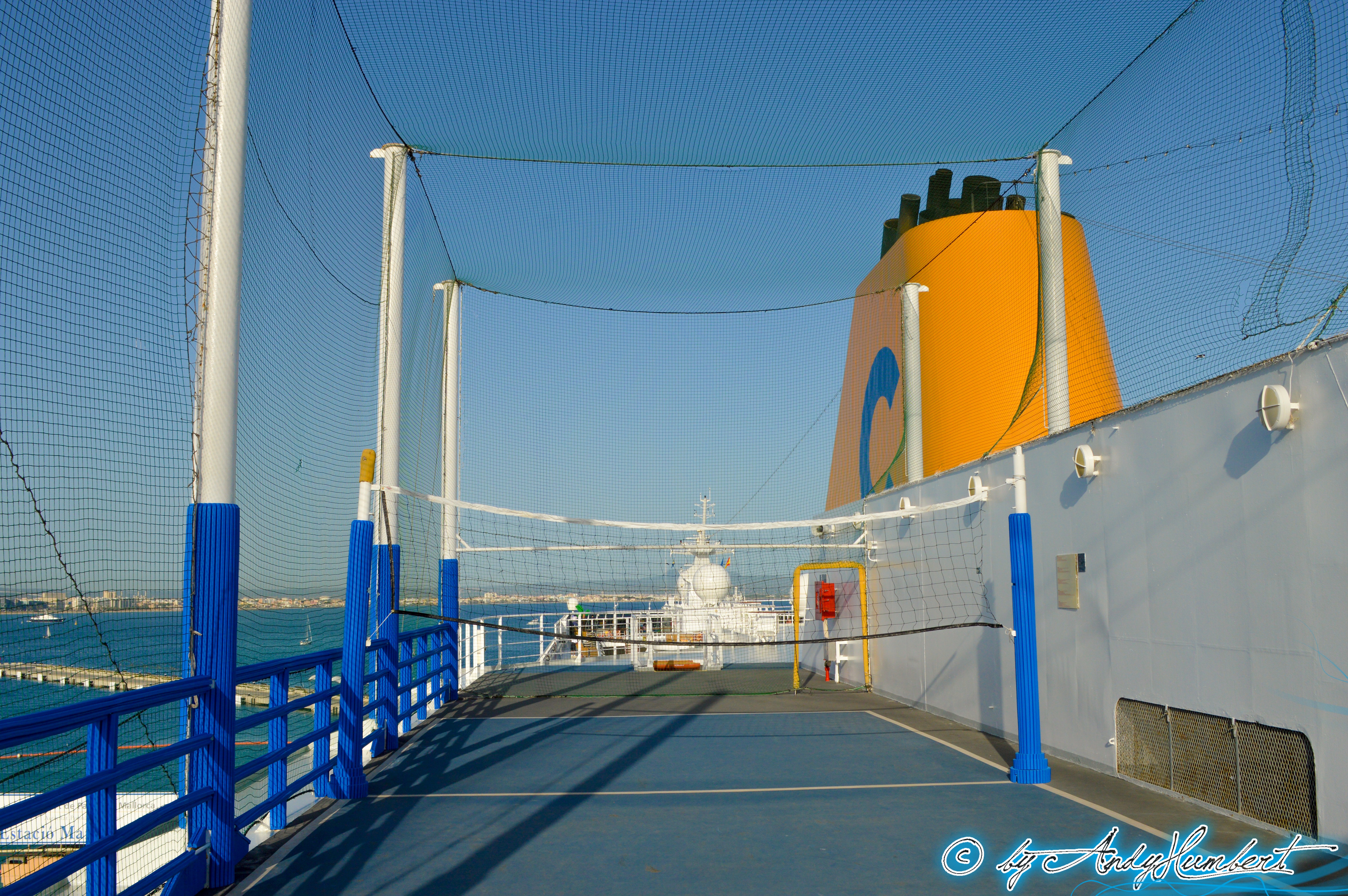 Terrains de sports (pont 14)