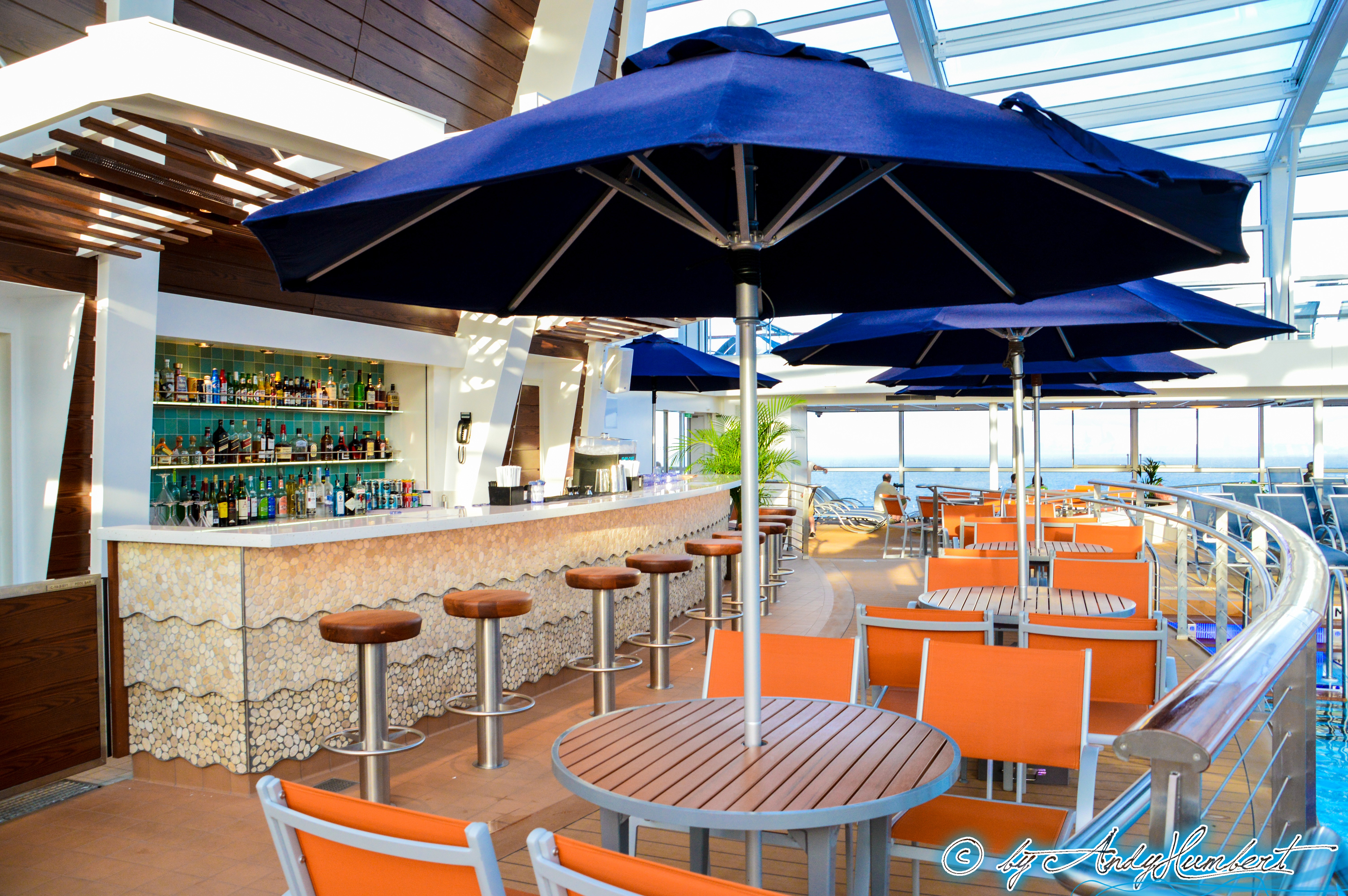 Pool Bar (pont 14)