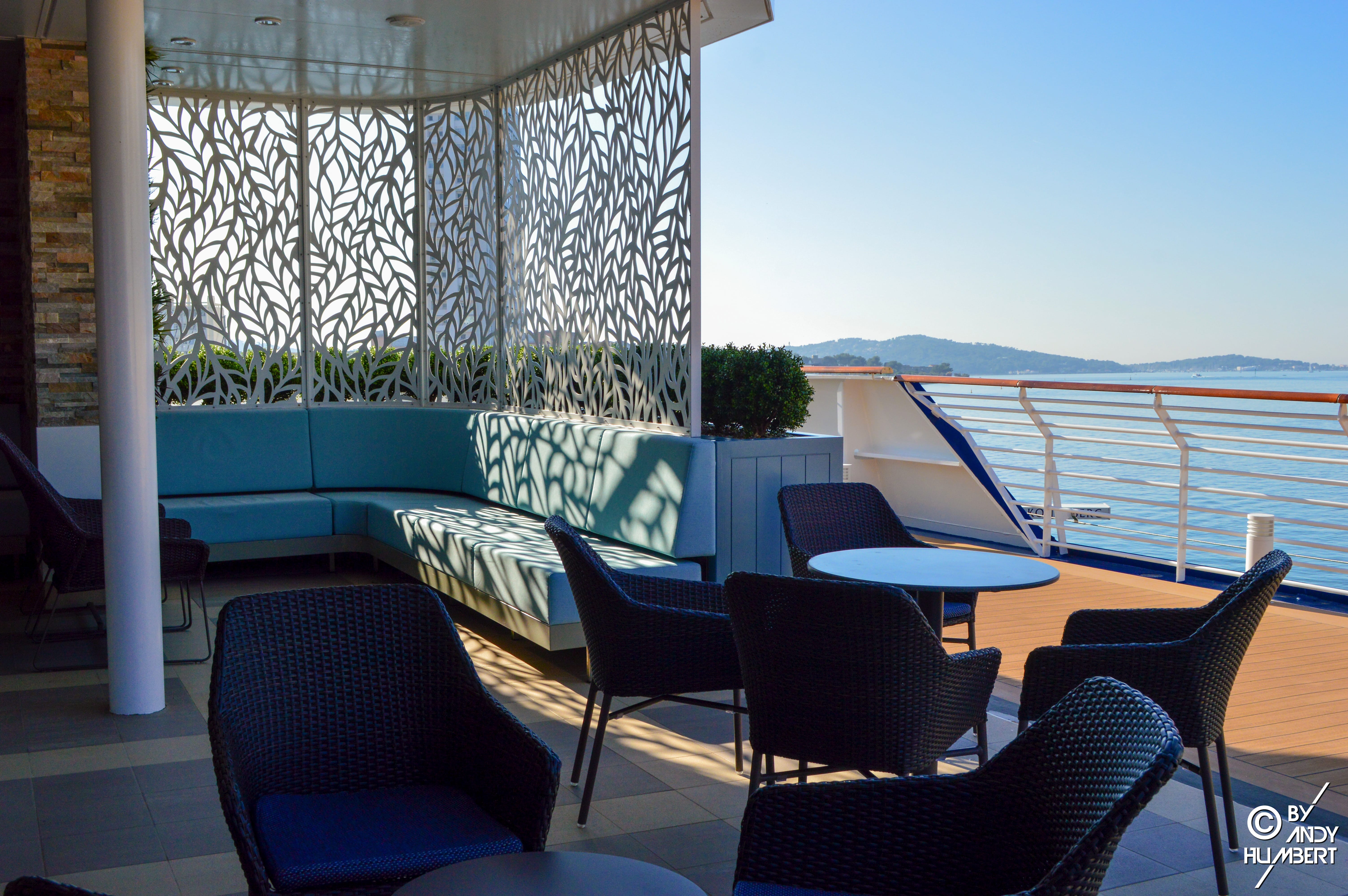 The Terrace (Promenade & E decks)