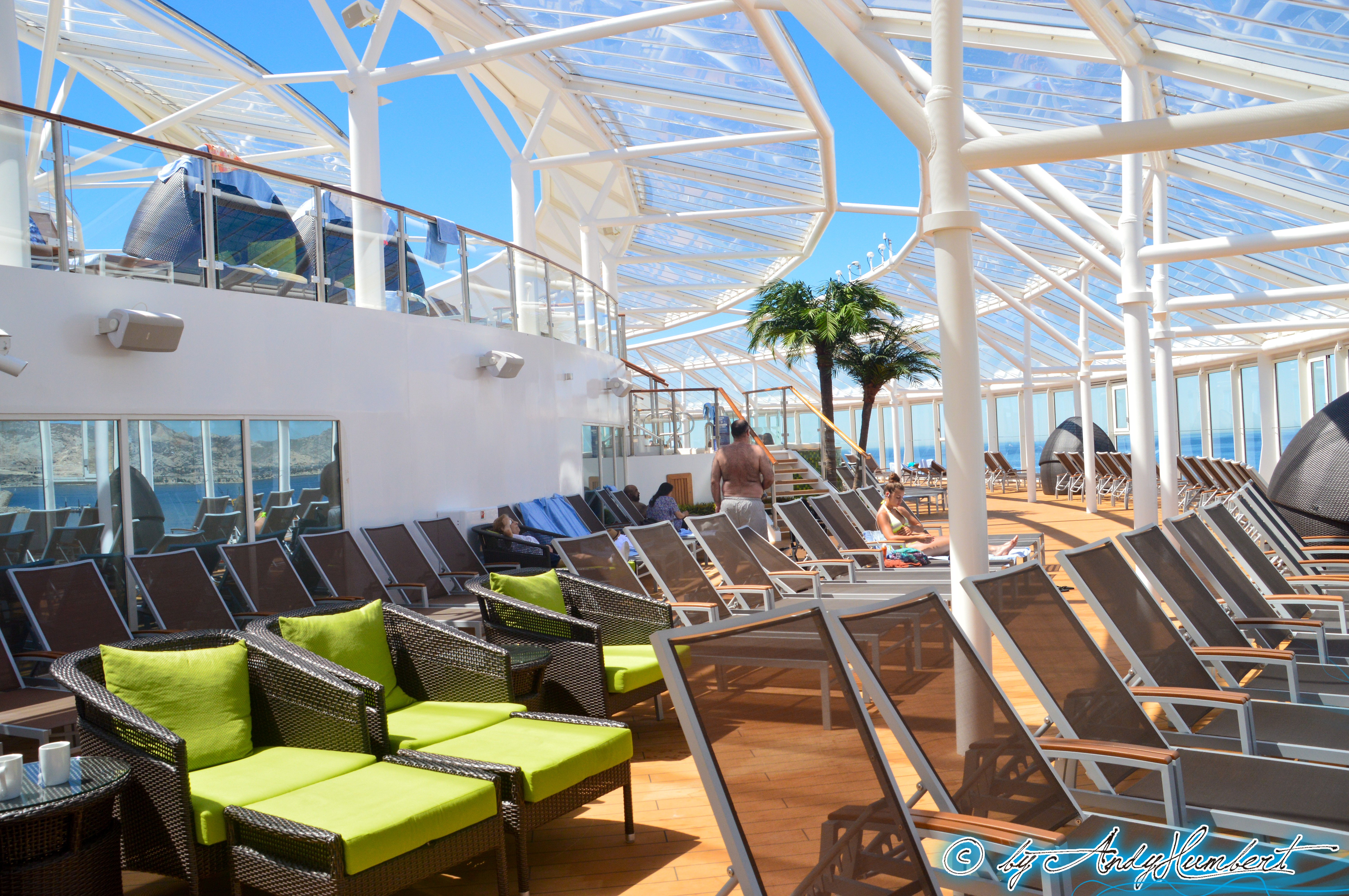 Solarium (ponts 14, 15 & 16)