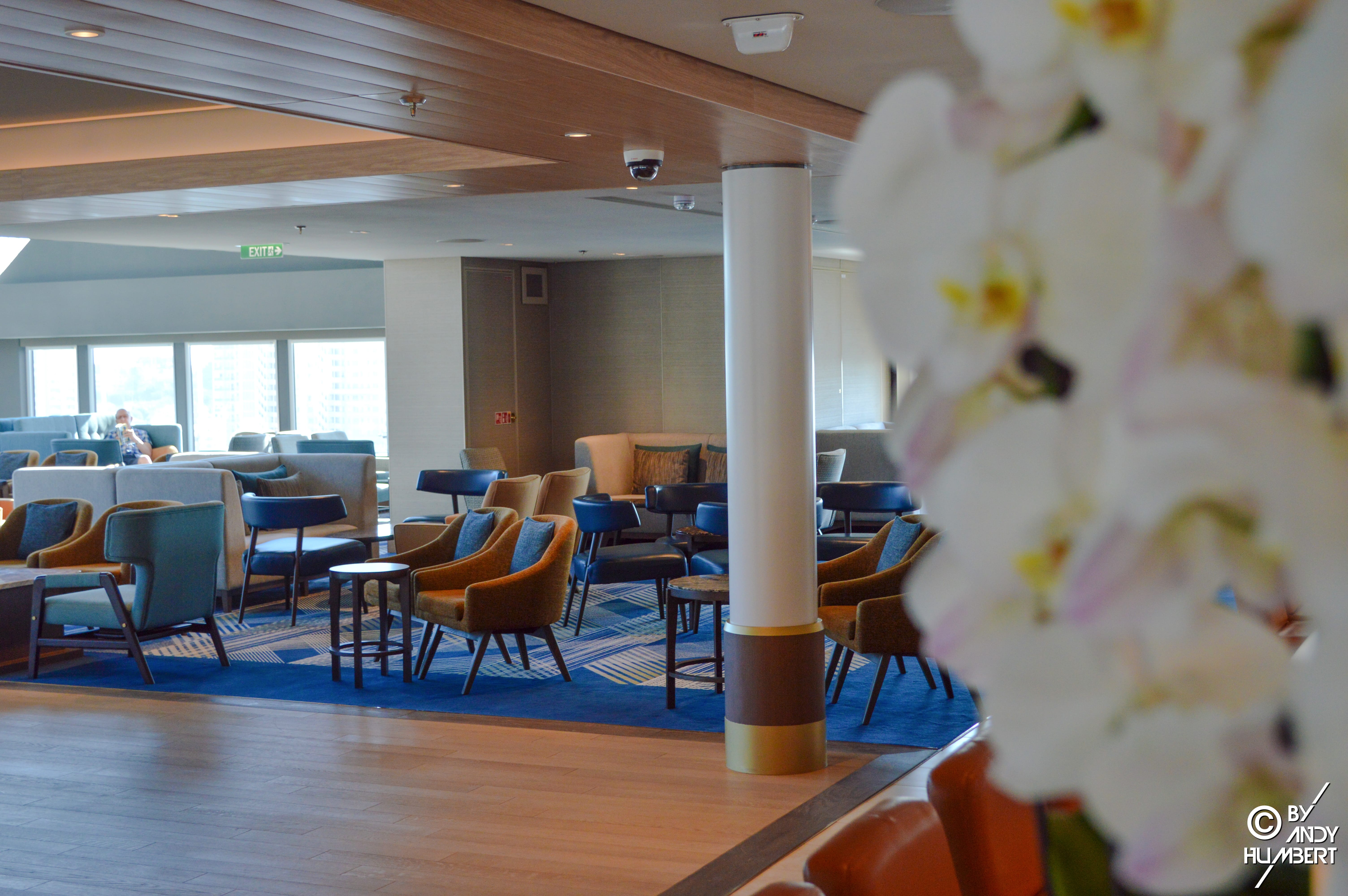 Britannia Lounge (Lido Deck)