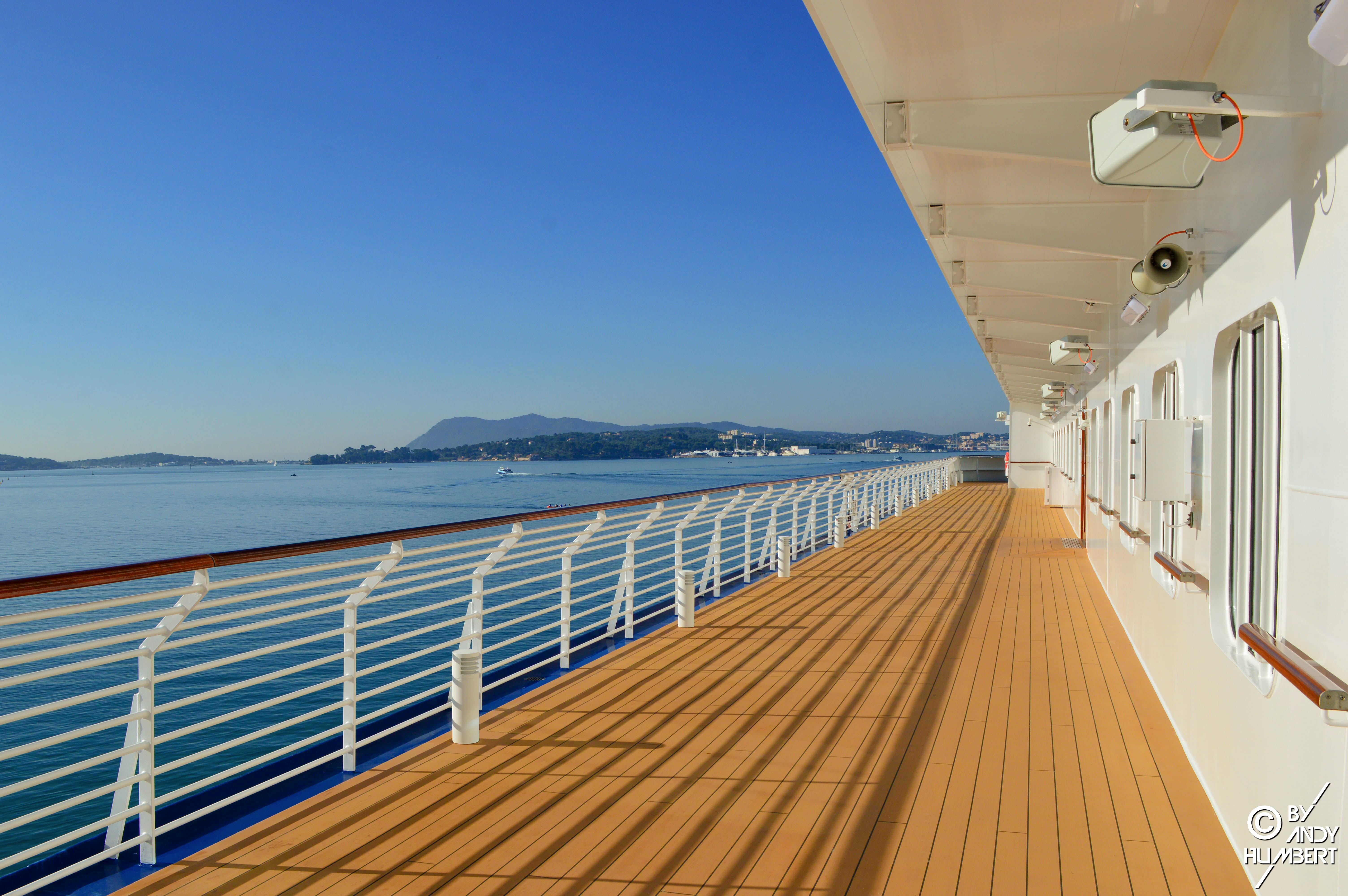 Promenade deck