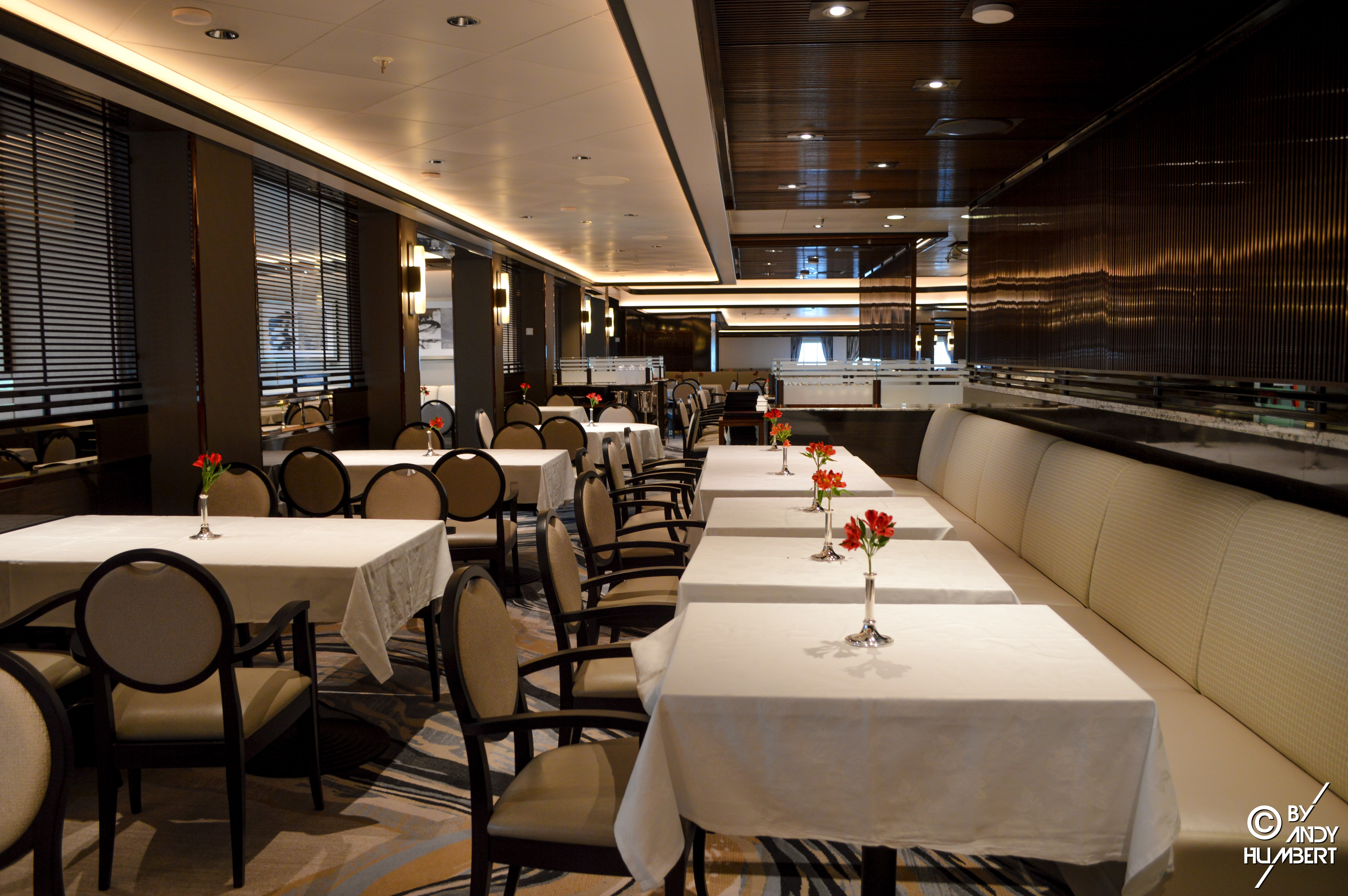 Cielo Dining Room (pont 6 Fiesta)