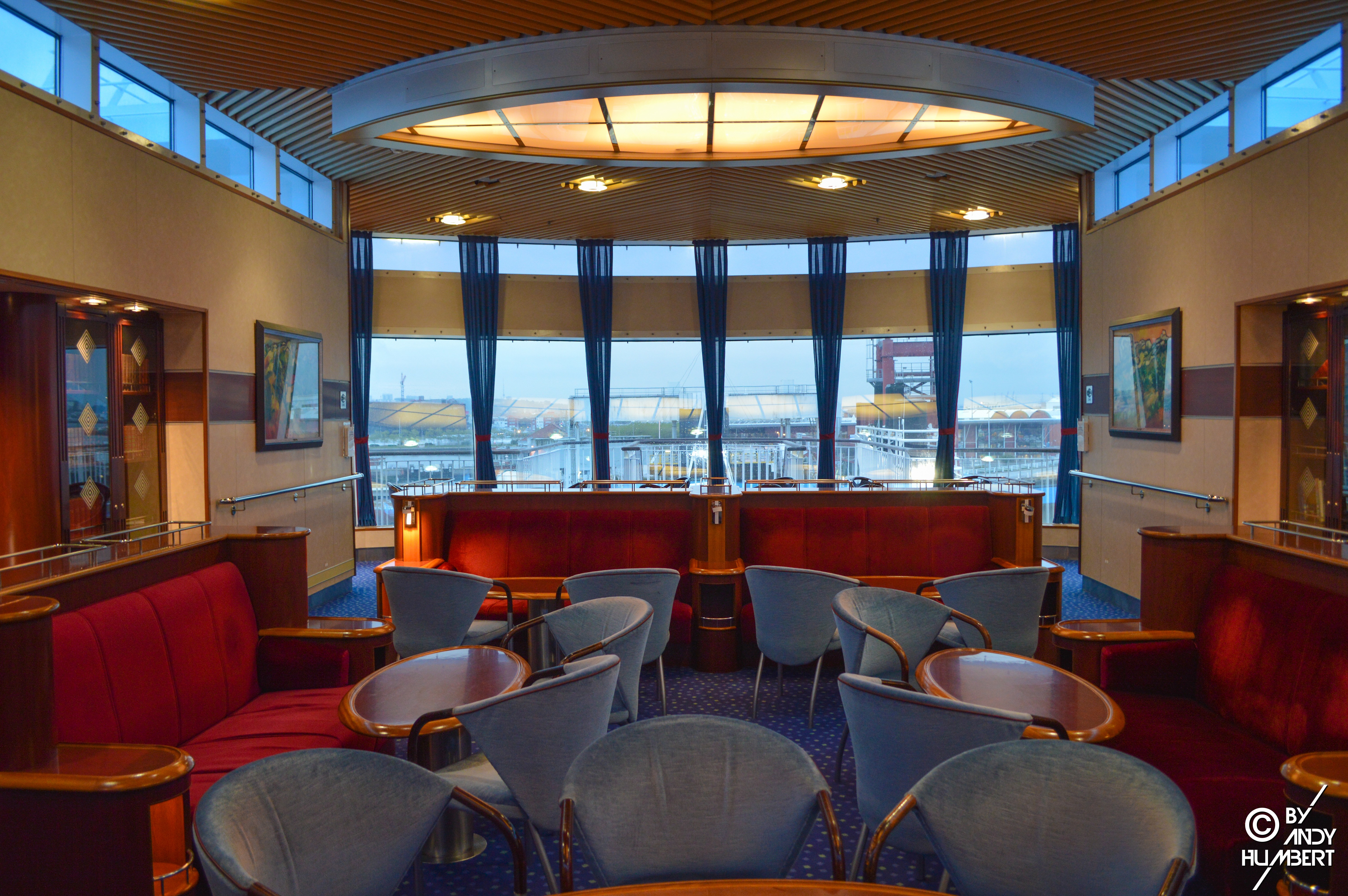 Reading Lounge (pont 10)