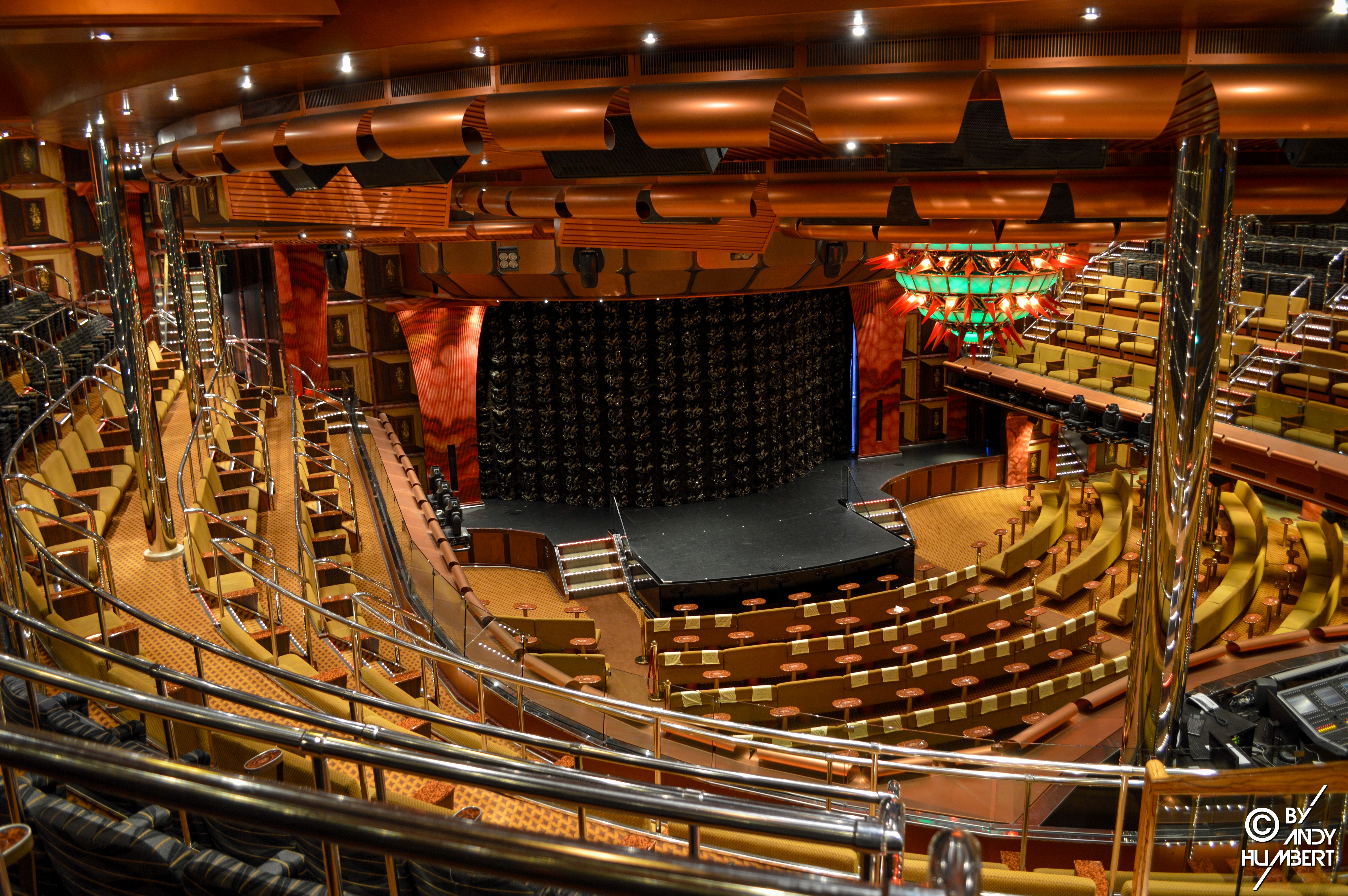 Théâtre Stardust (ponts 3, 4 et 5)