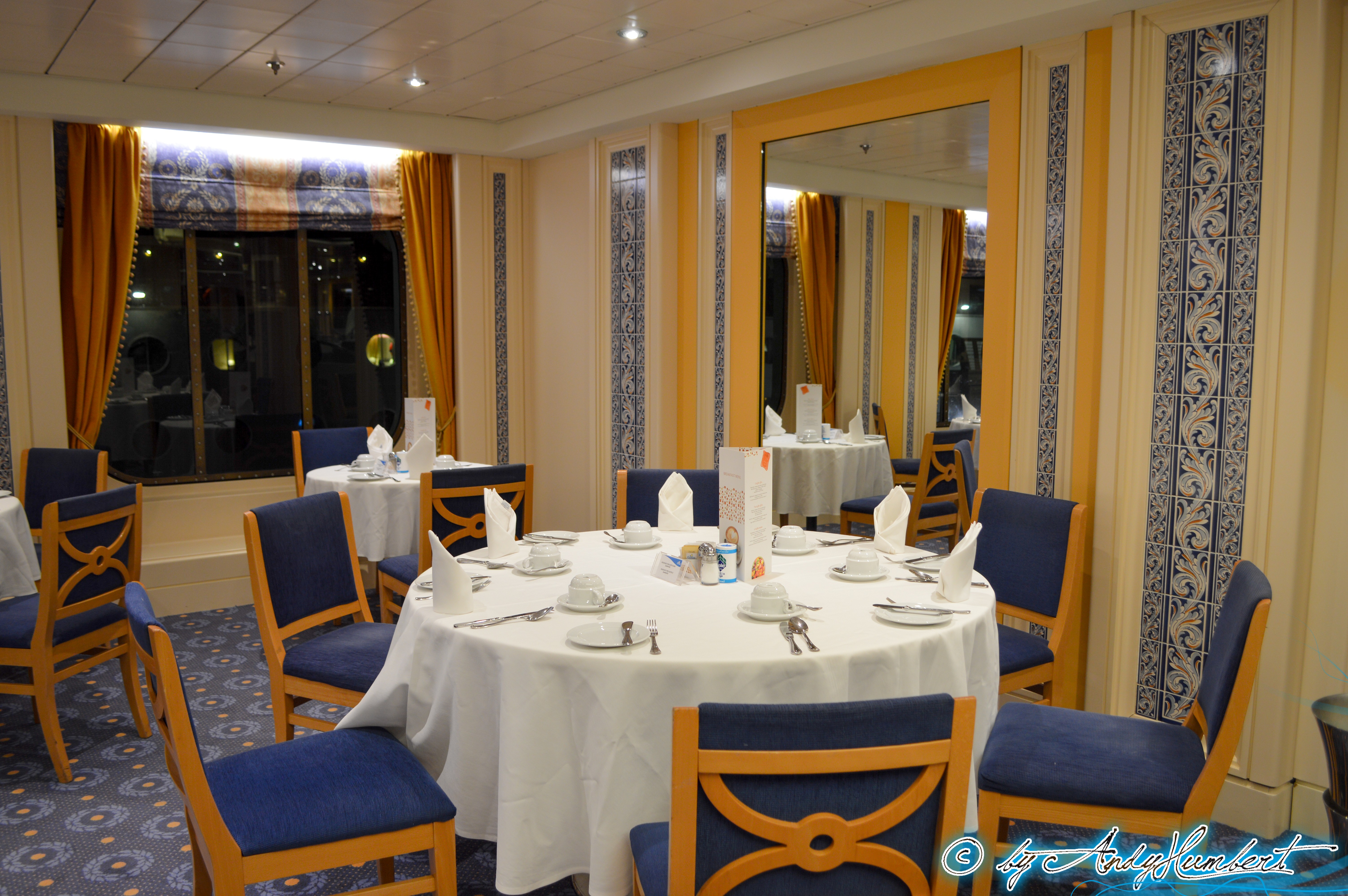 Restaurant Saint Tropez (pont 6)