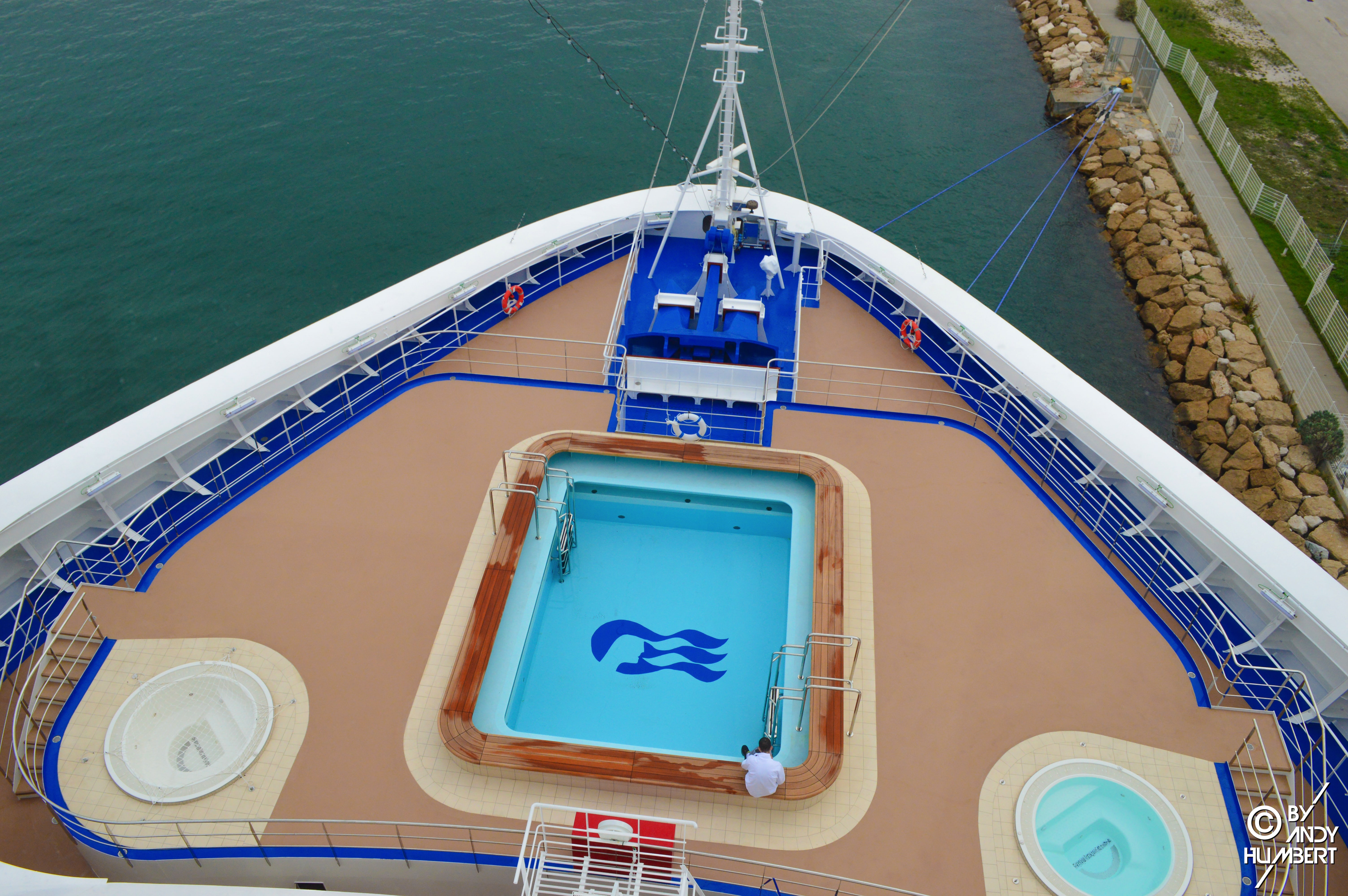 Passerelle (pont 14 Riviera)