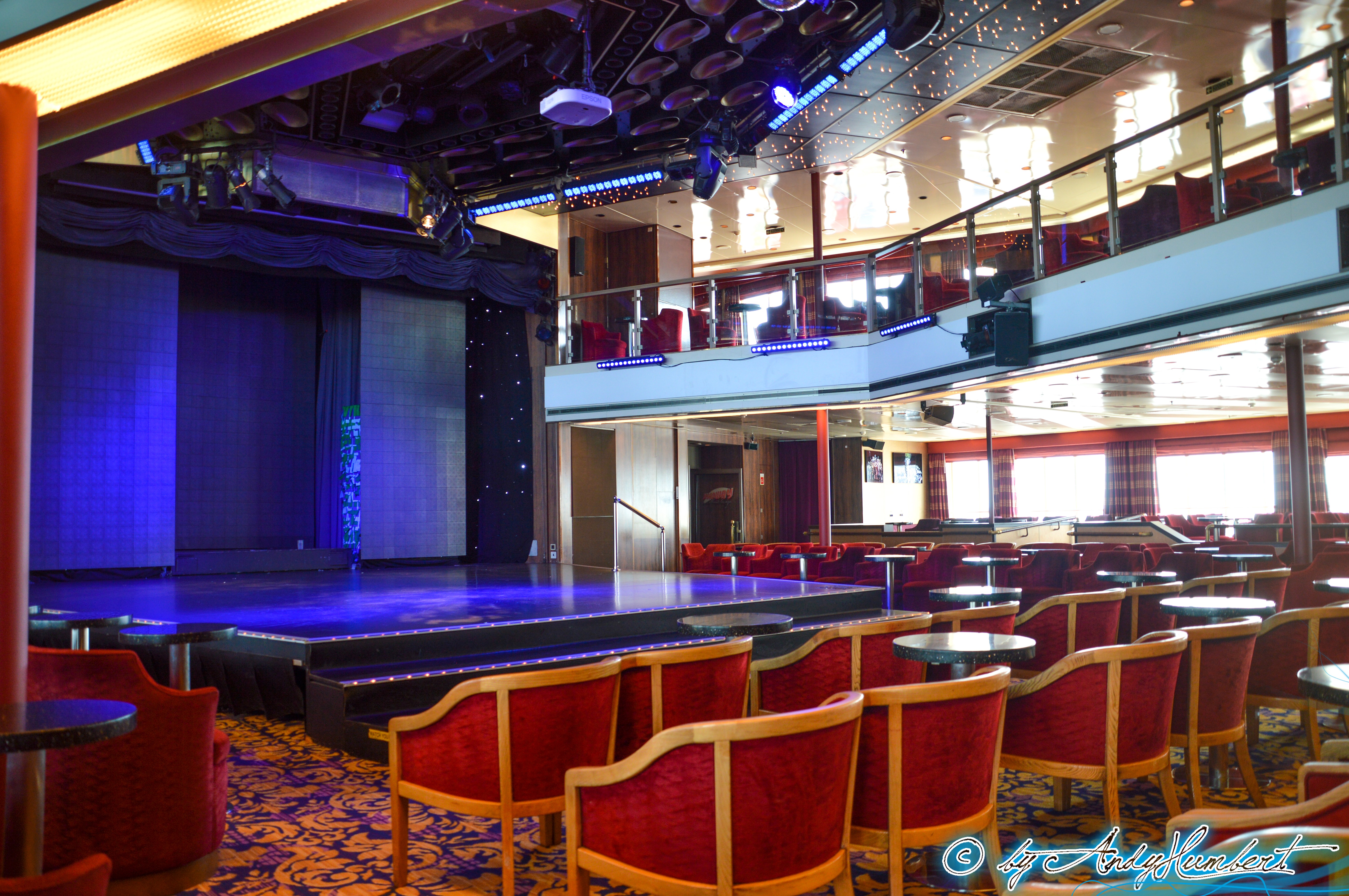 Broadway Show Lounge (pont 5)