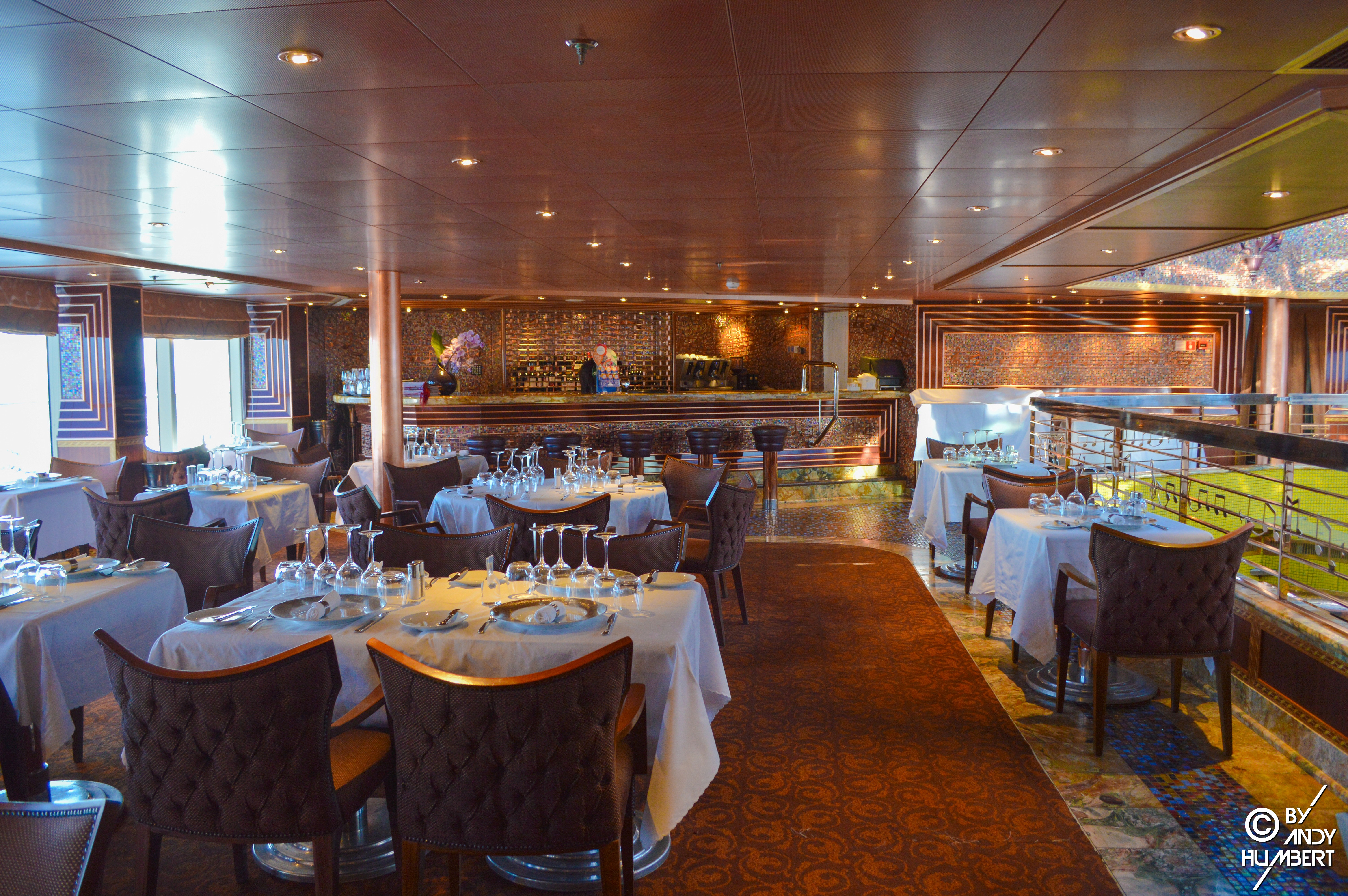 Restaurant Club Blue Moon (pont 11)