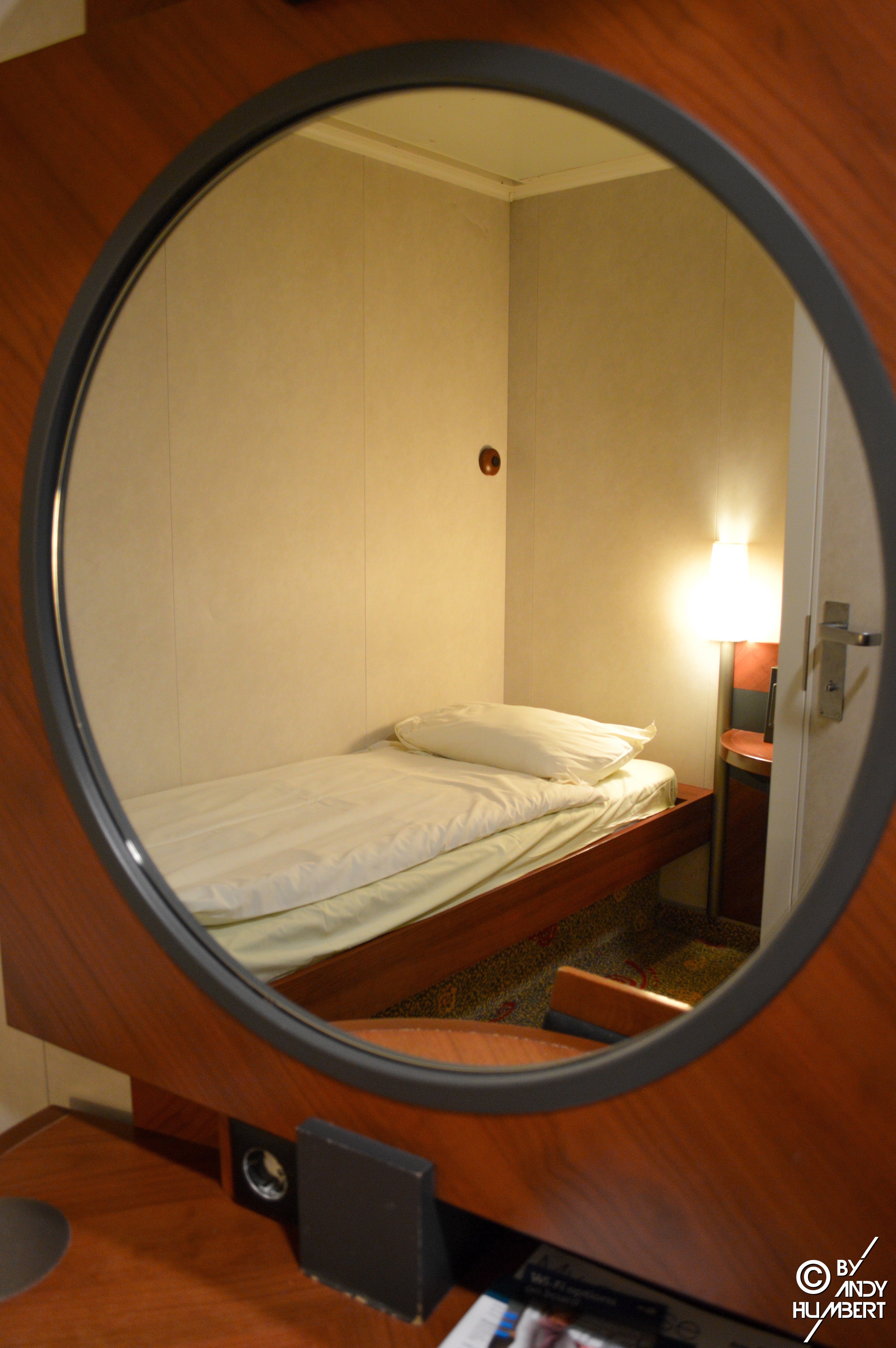 Cabine