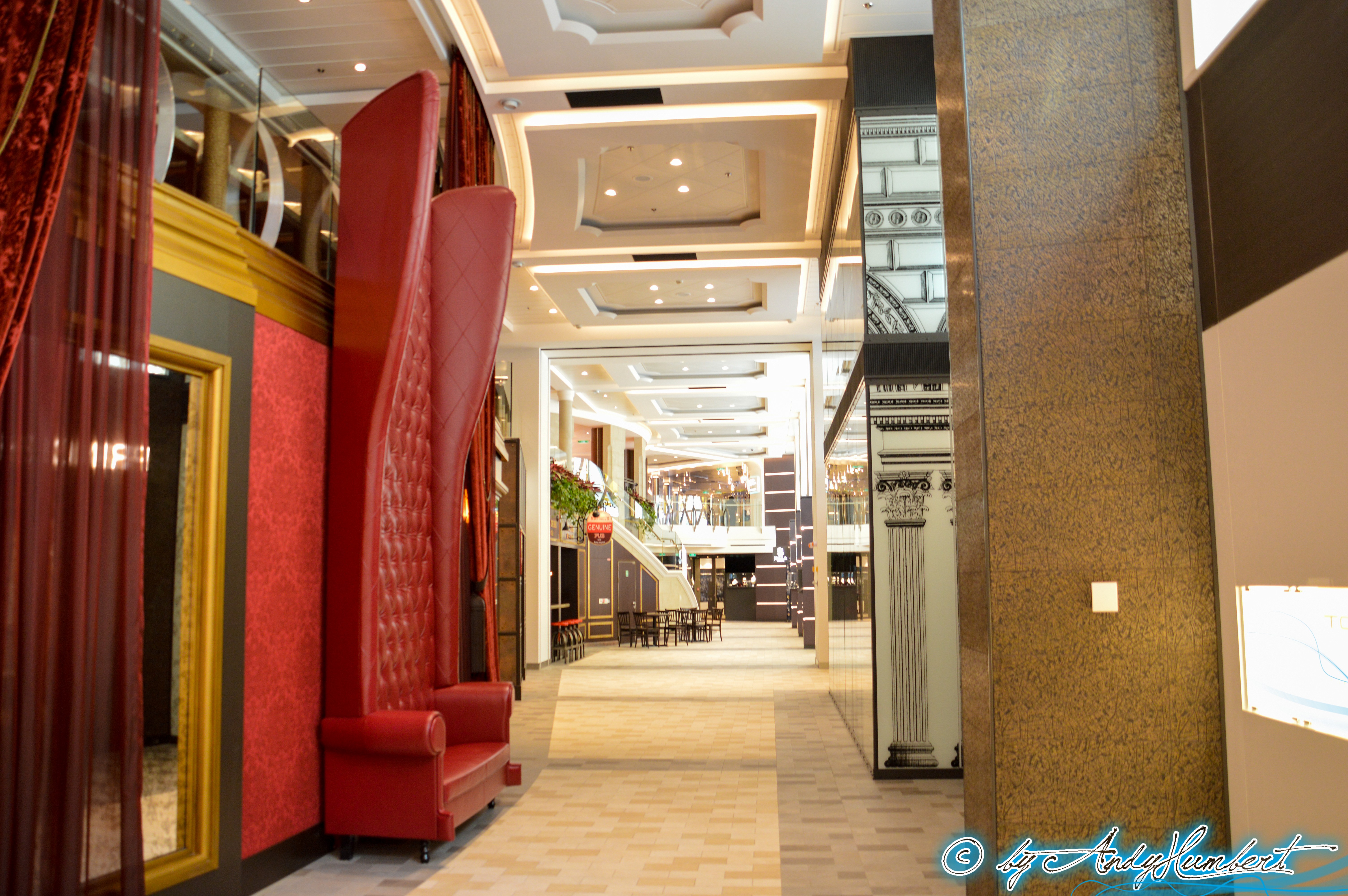 Les boutiques (pont 4)