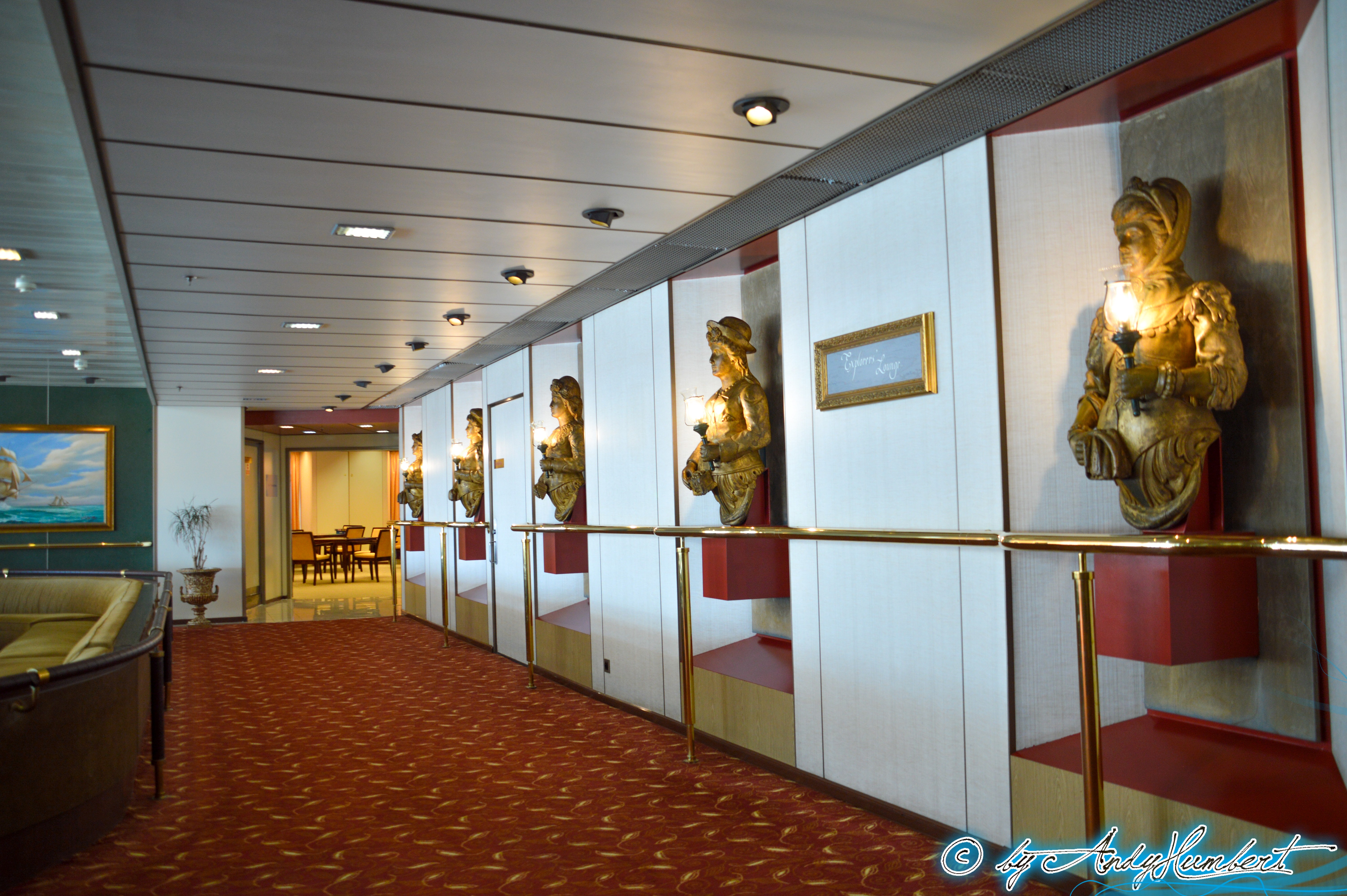 Explorer's Lounge (pont 5)