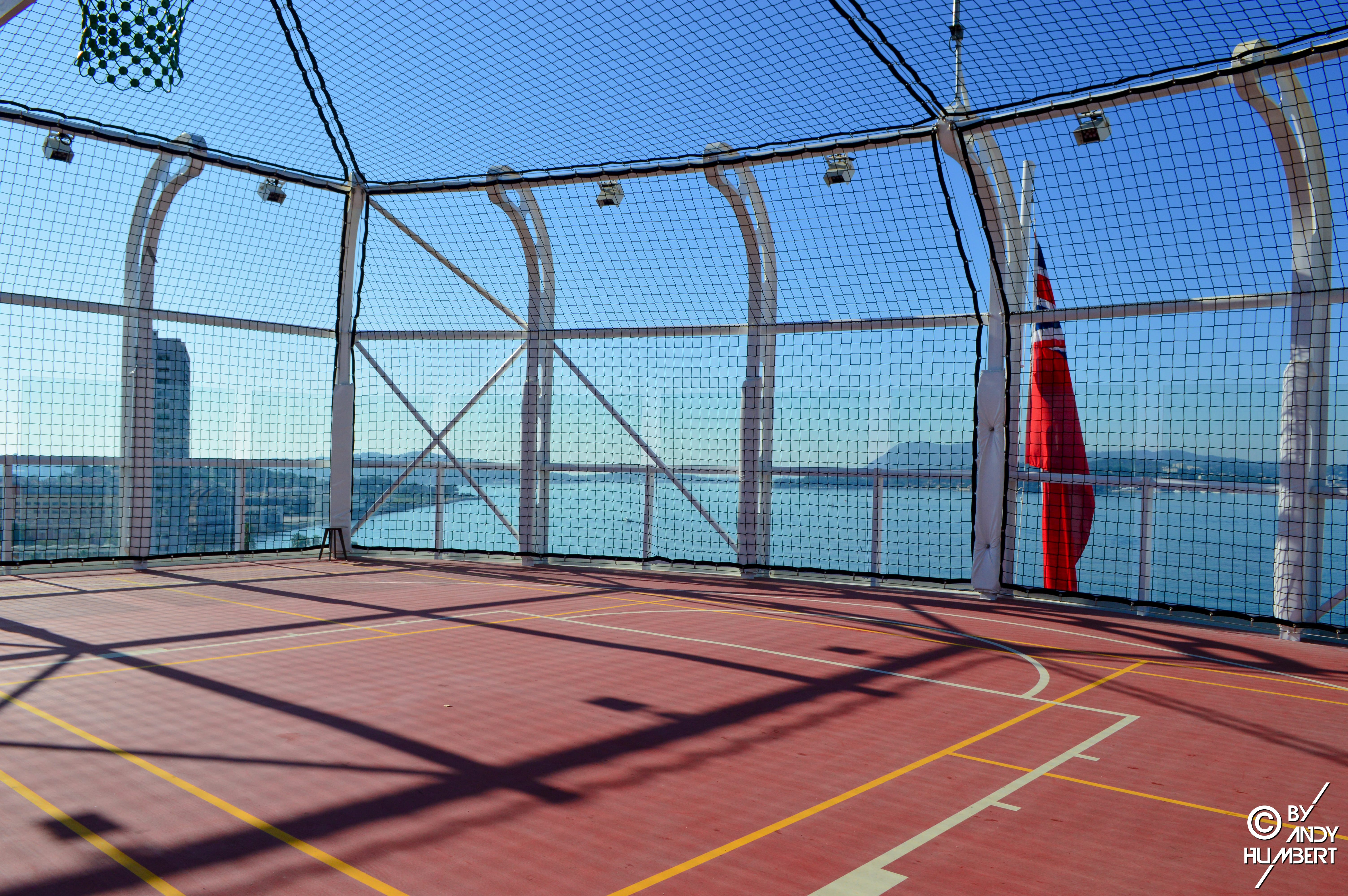 Sports court (Observation deck)