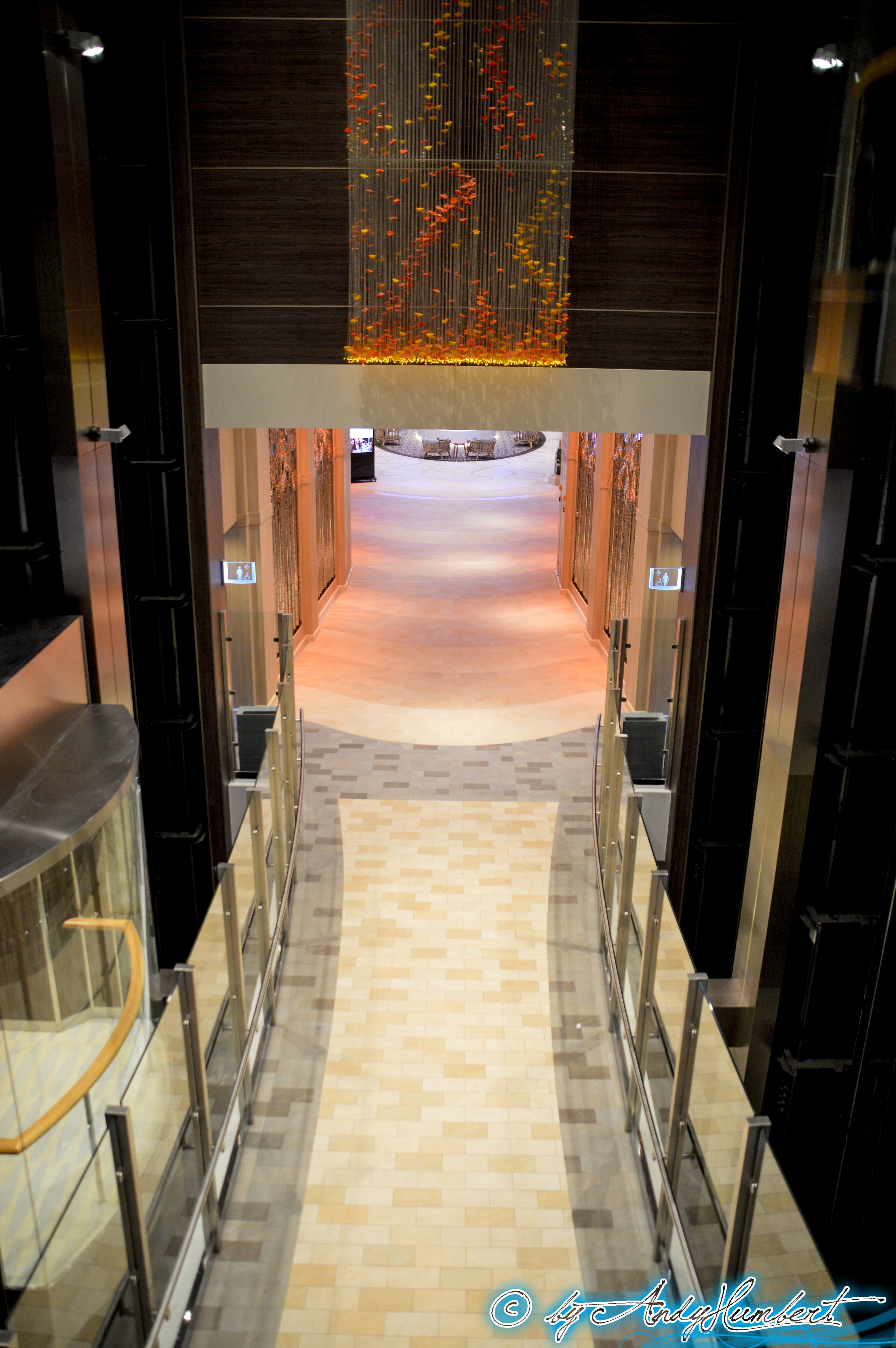 Atrium (ponts 5 à 15)