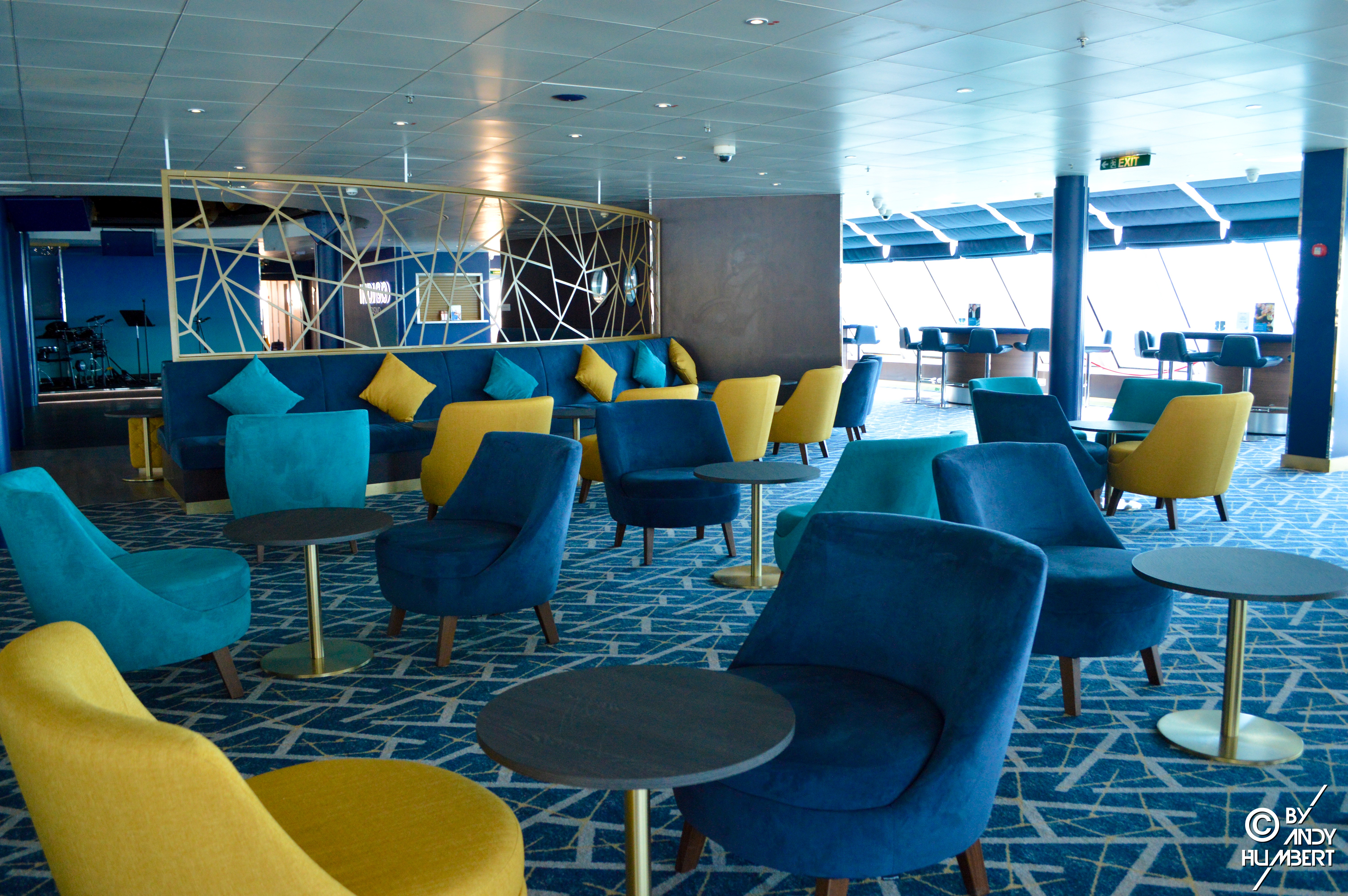 Indigo Bar & Club (pont 12)