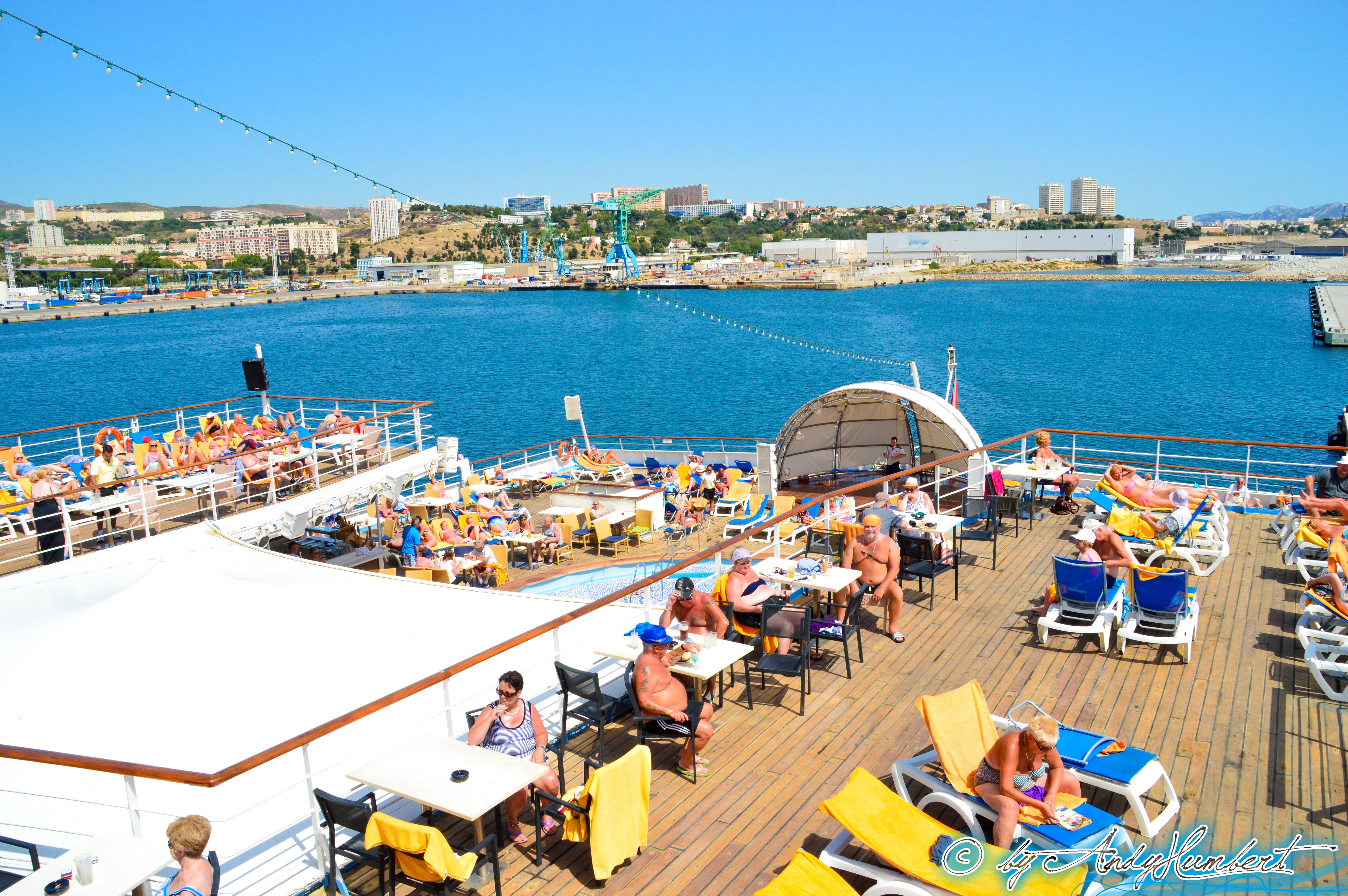Terrasse (pont 6)