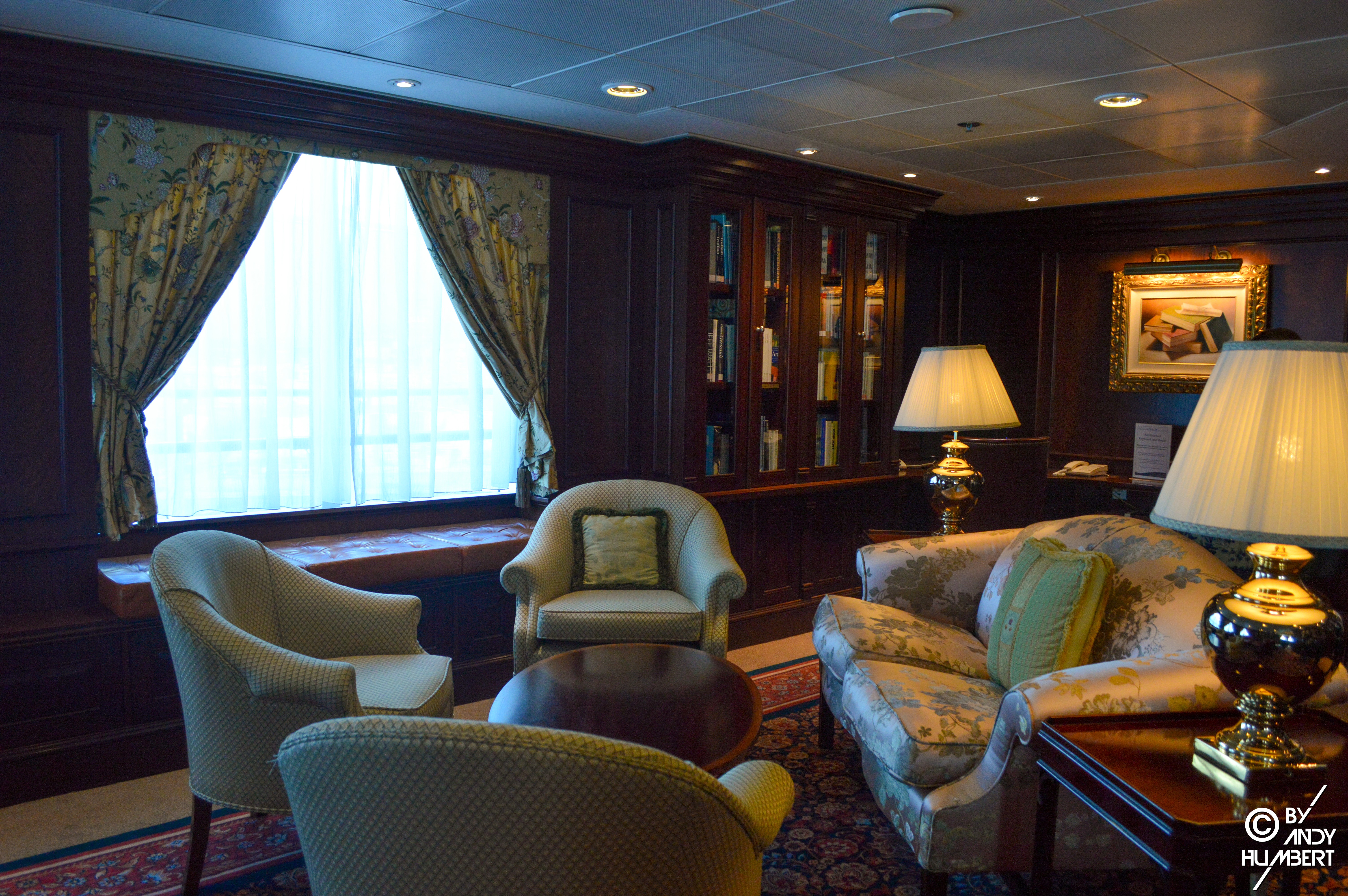 Library (pont 10)