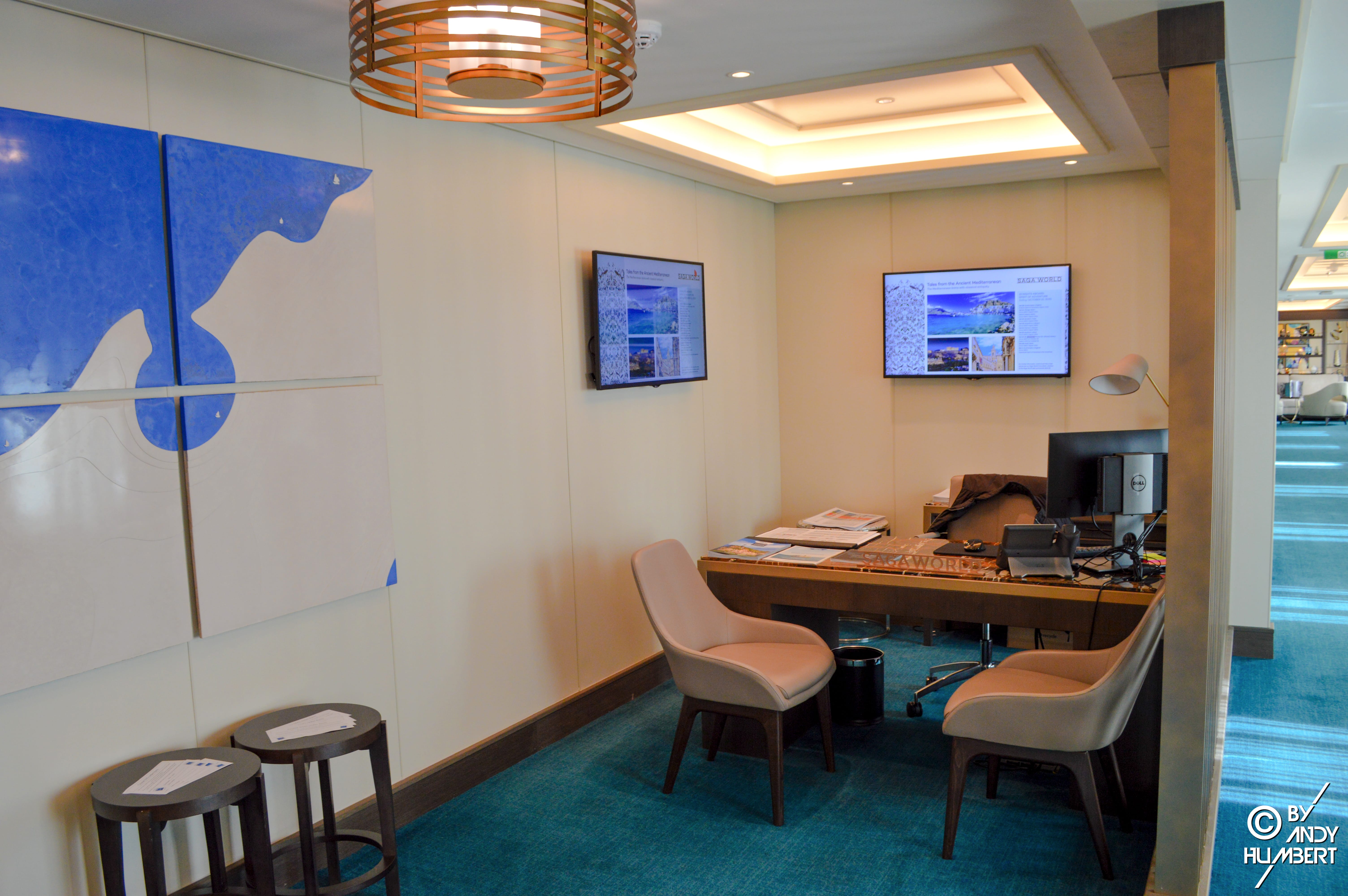 Saga World (Promenade deck)
