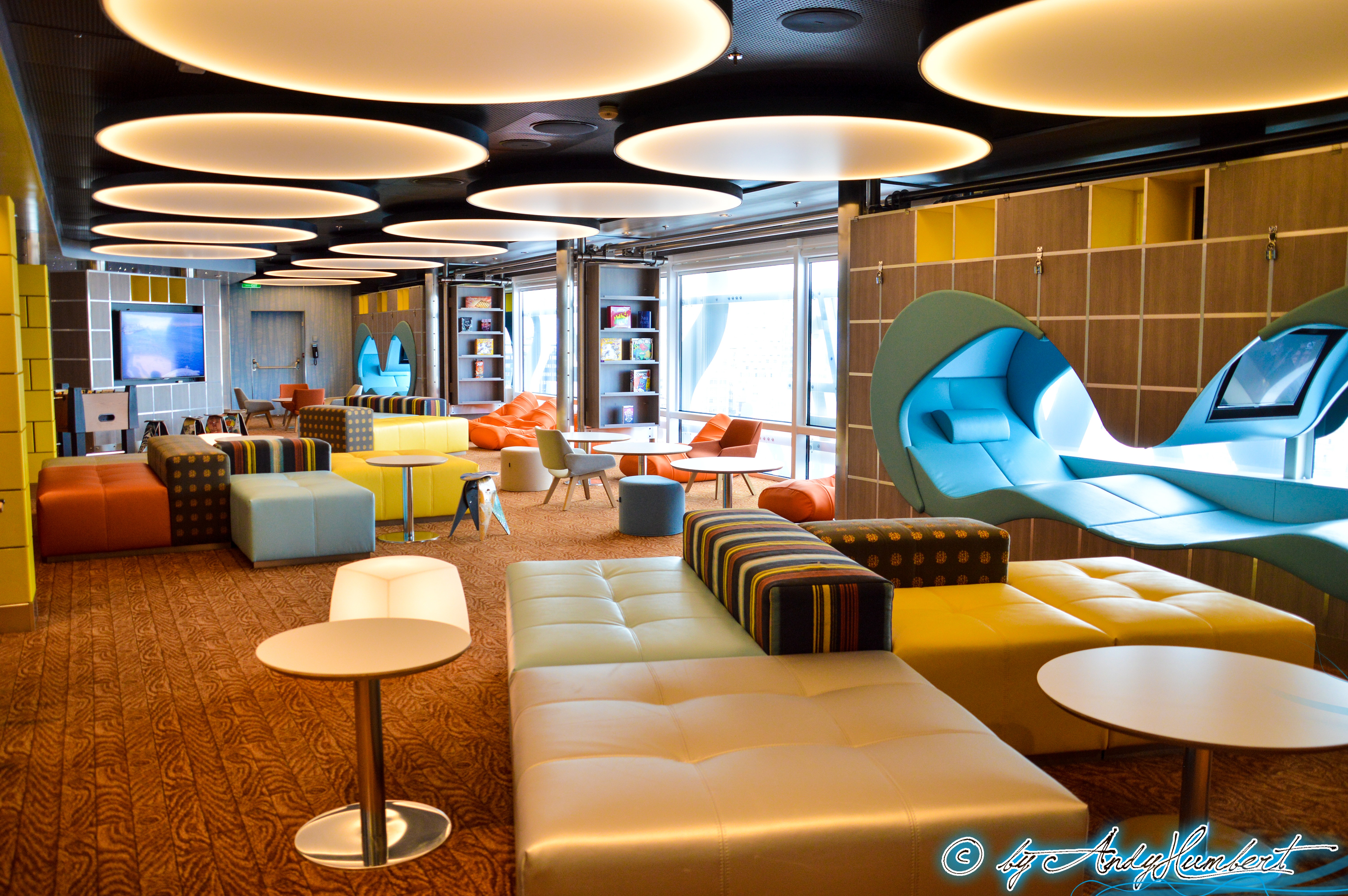 The Living Room (pont 14)