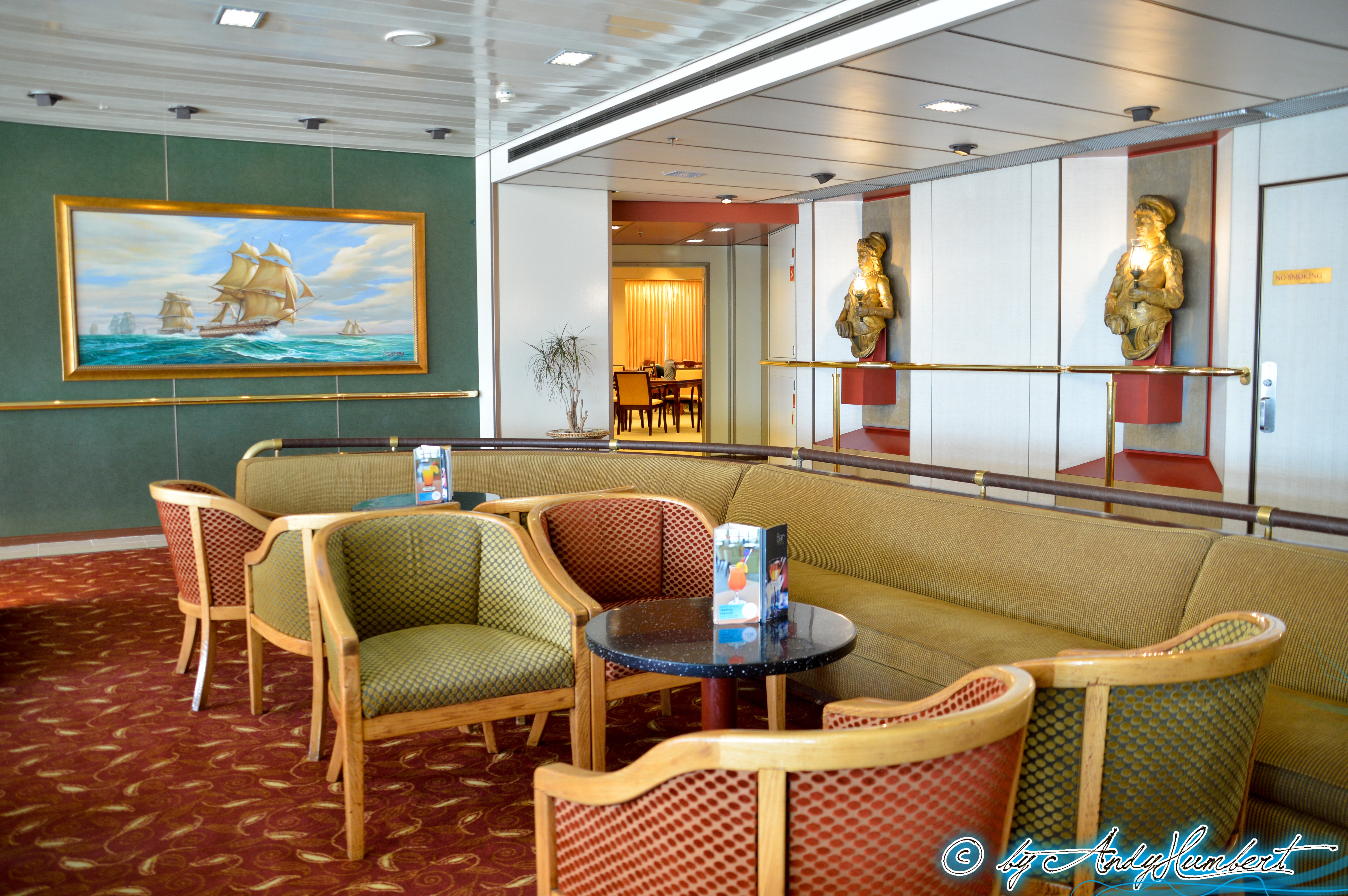 Explorer's Lounge (pont 5)