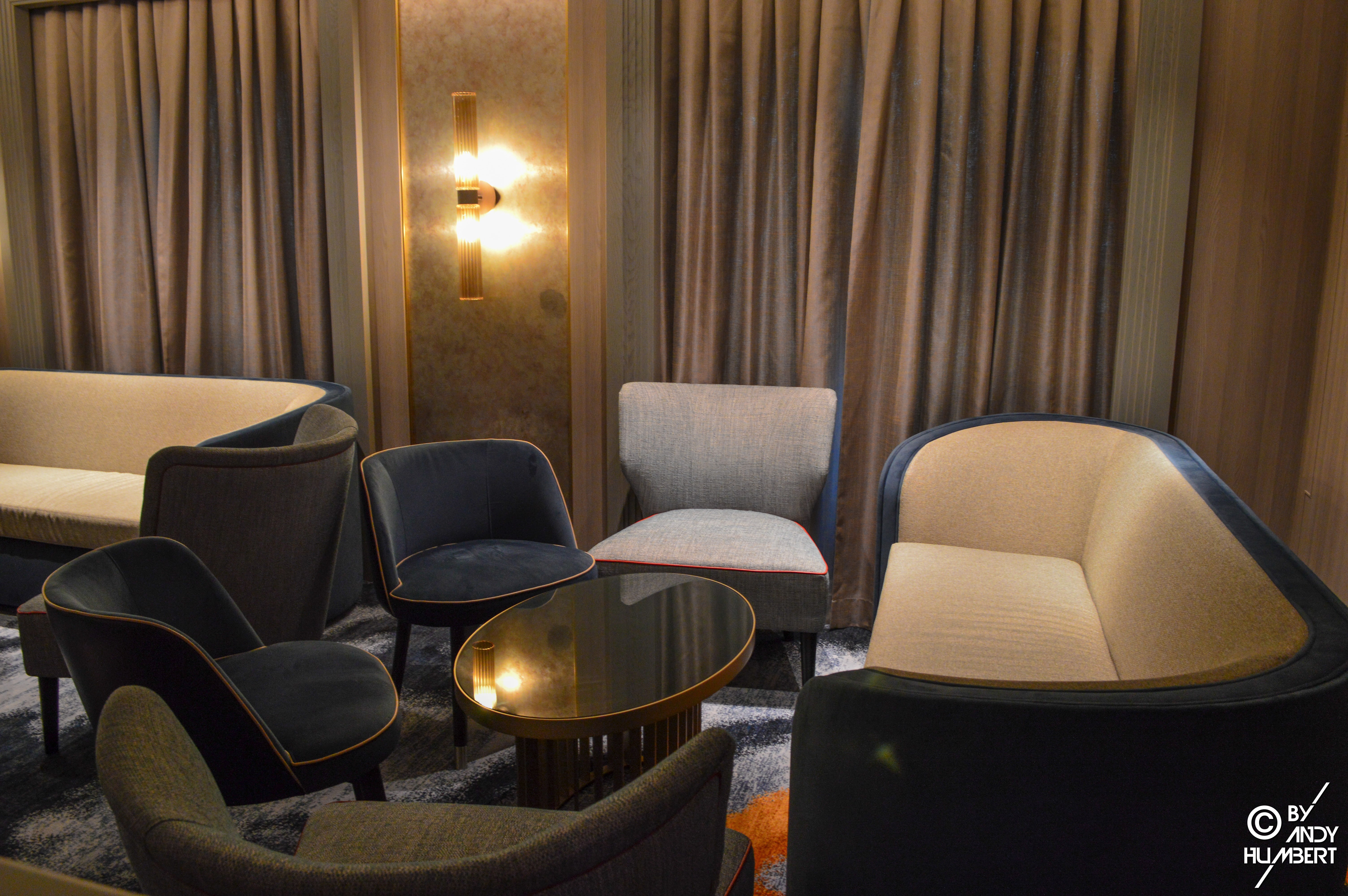 Vista Lounge (pont 7 Promenade)