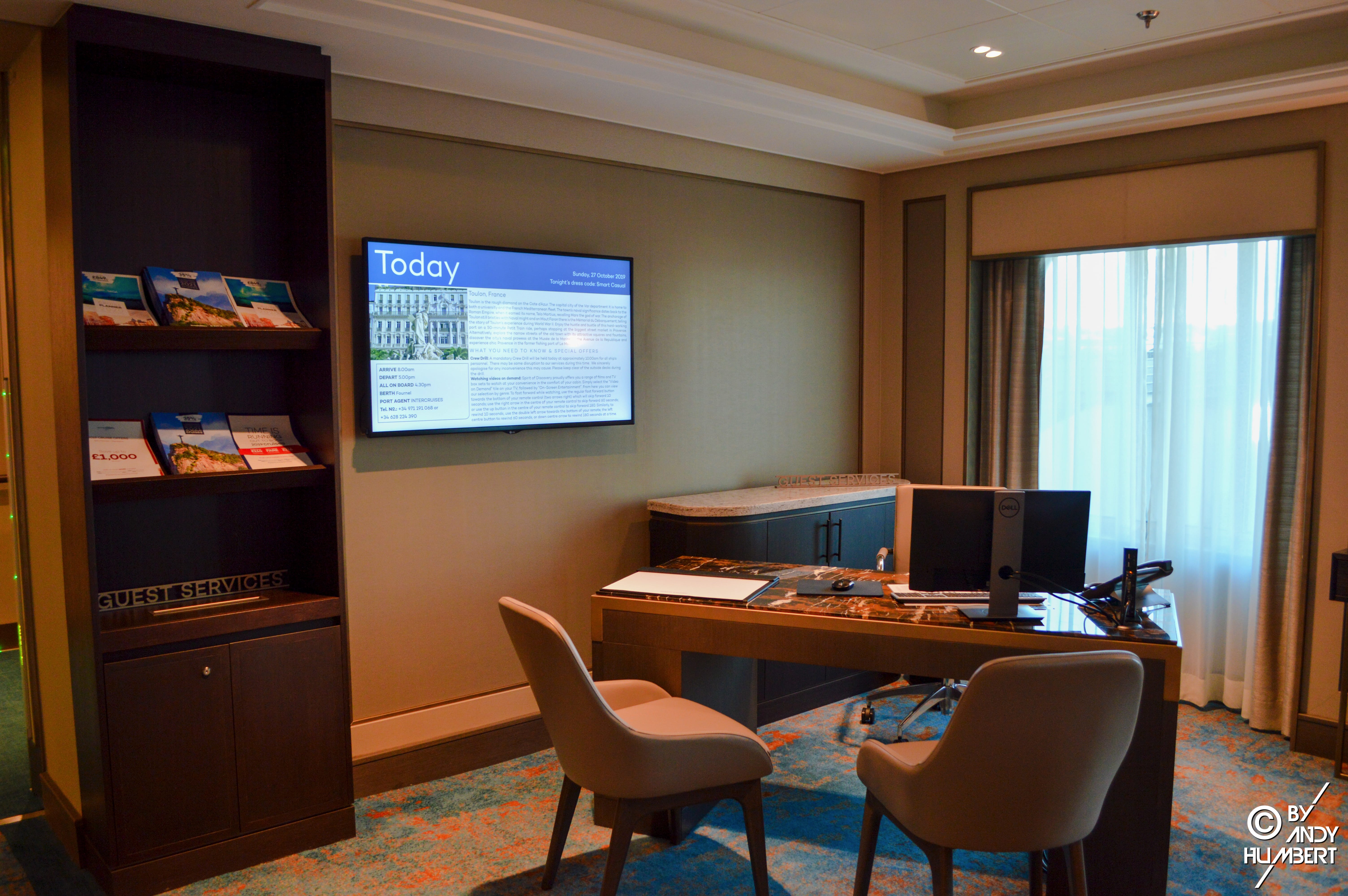 Guest Services (Main deck)