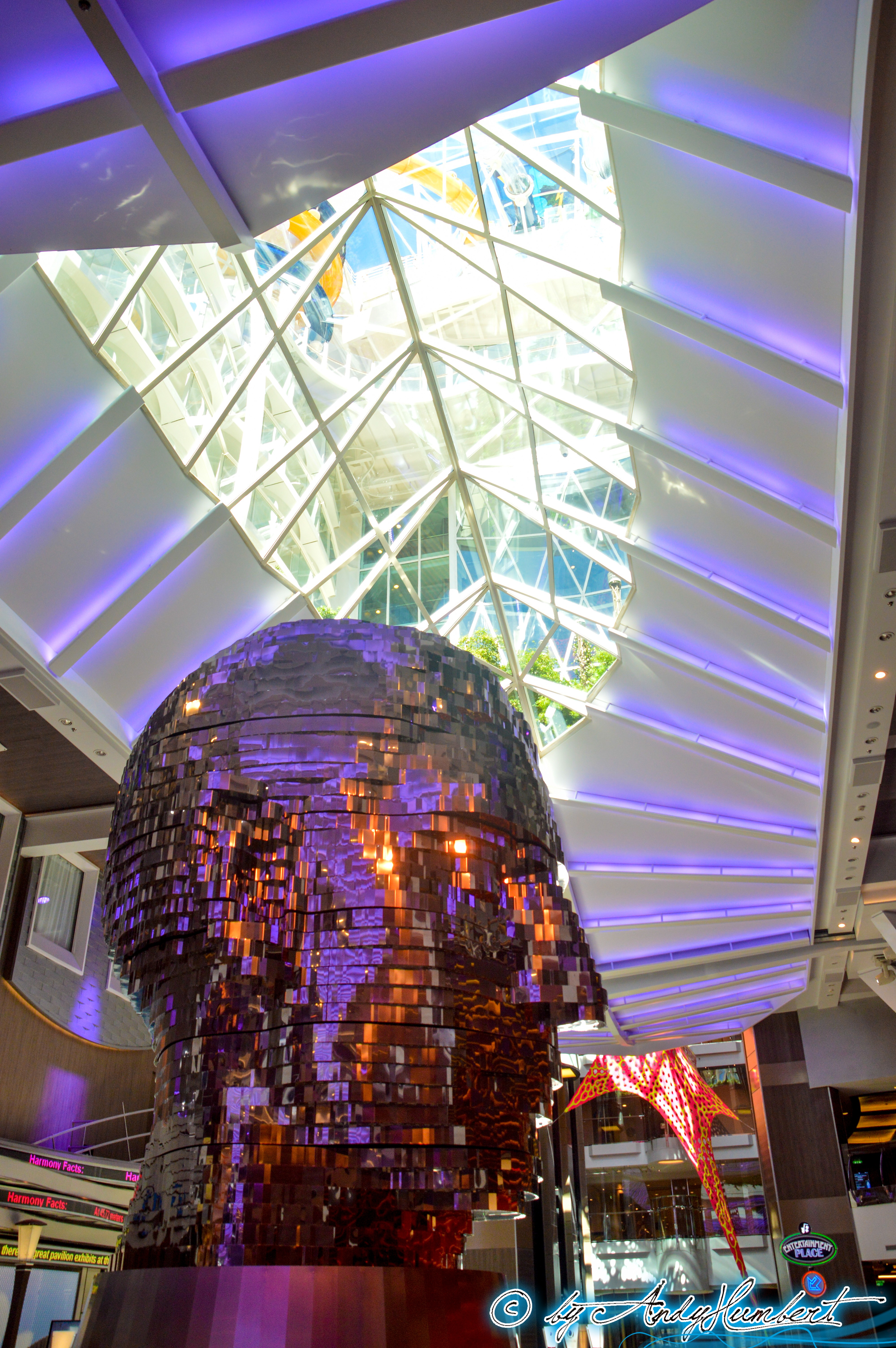 Royal Promenade (ponts 5 & 6)