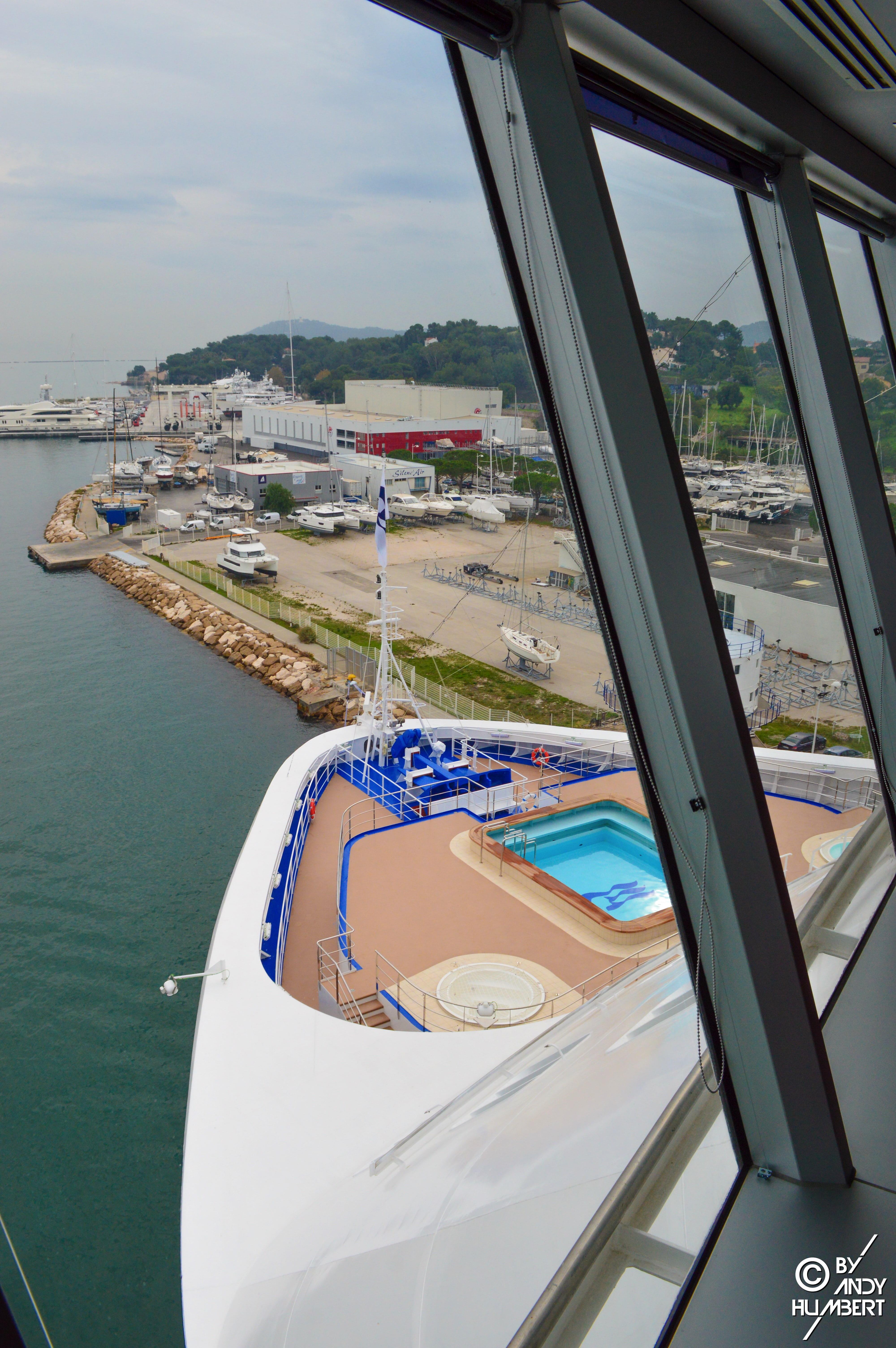 Passerelle (pont 14 Riviera)