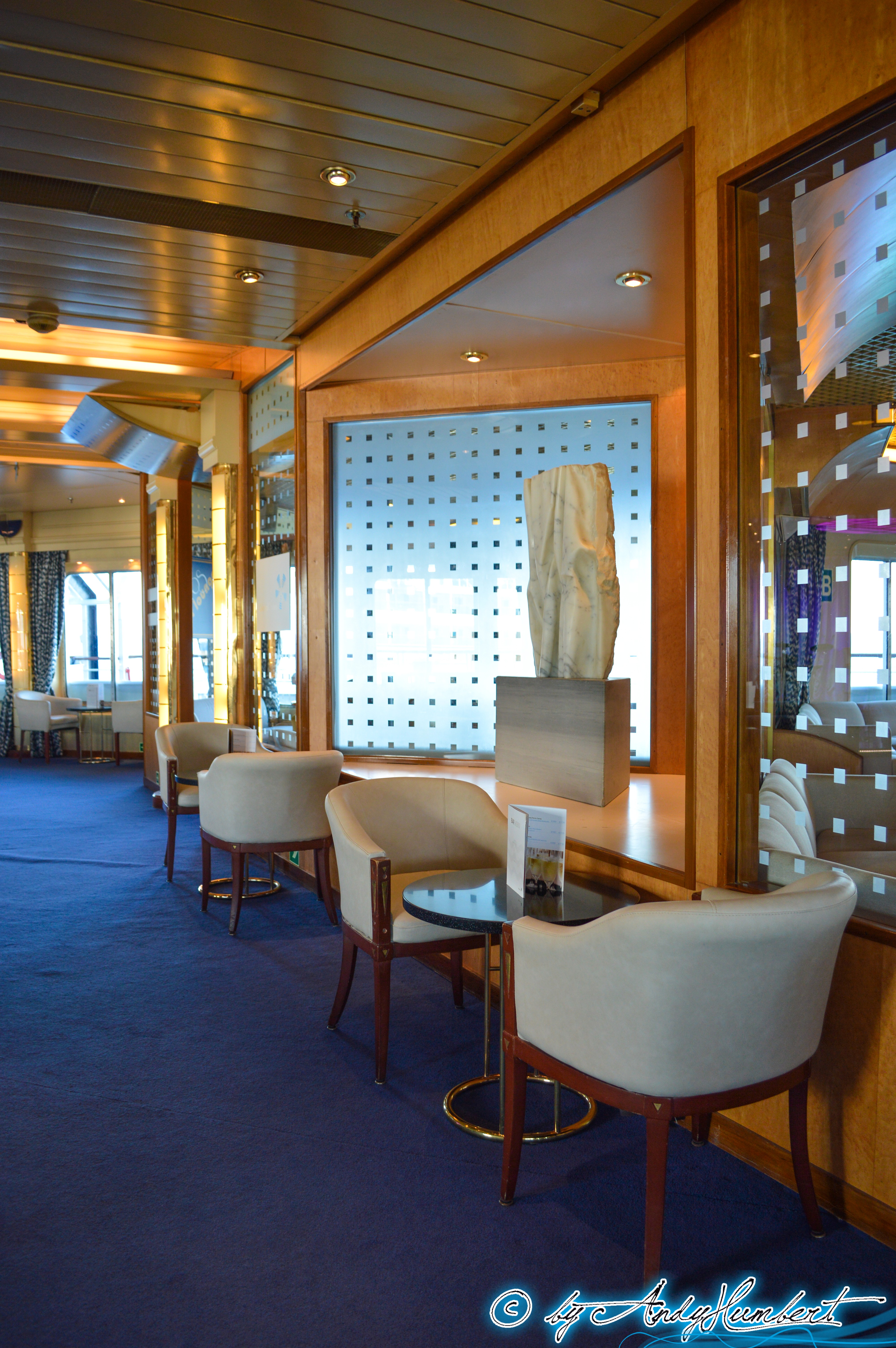Eros Lounge (pont 5 Dionyssos)