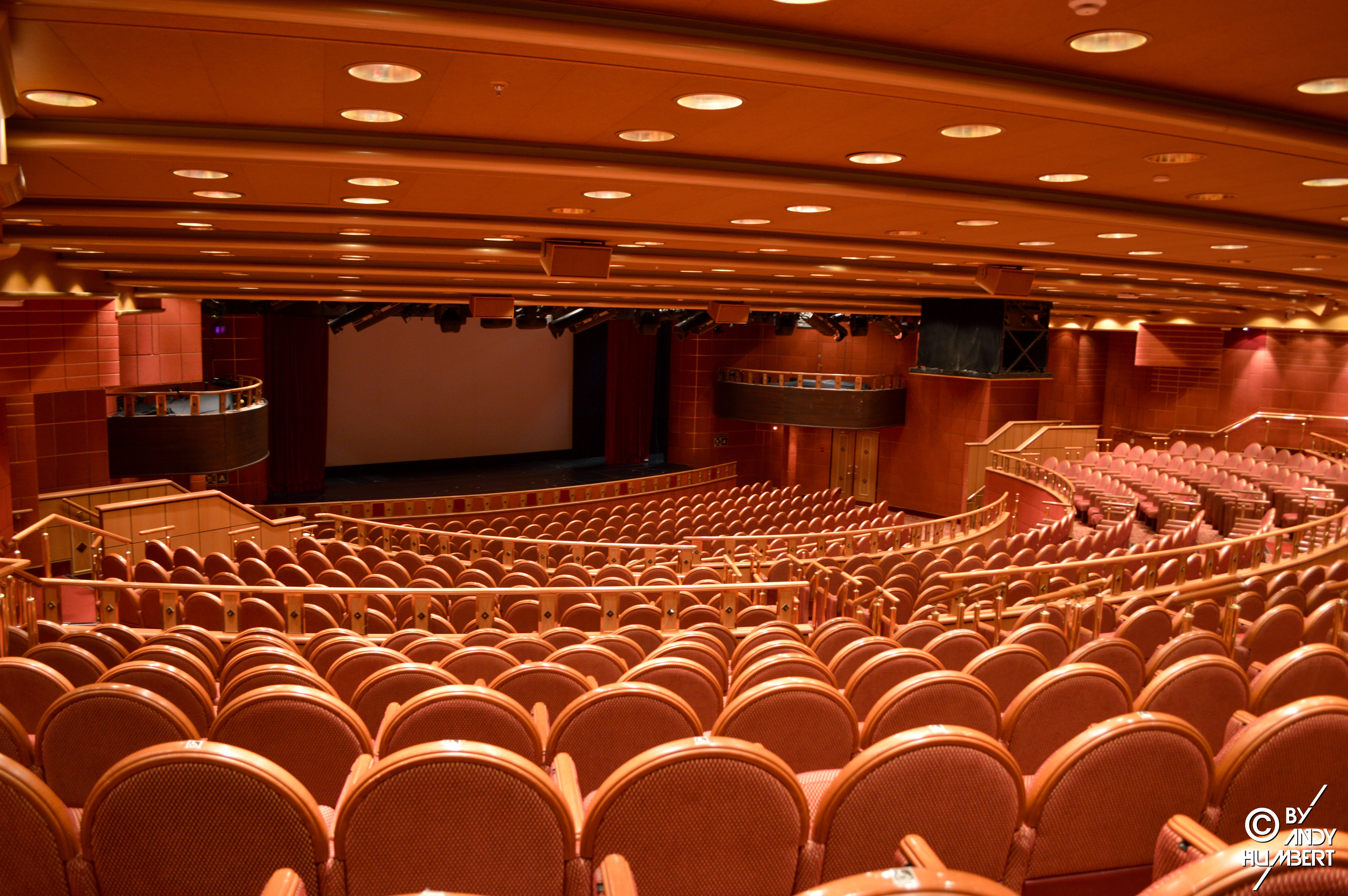 Princess Theater (ponts 6 & 7)