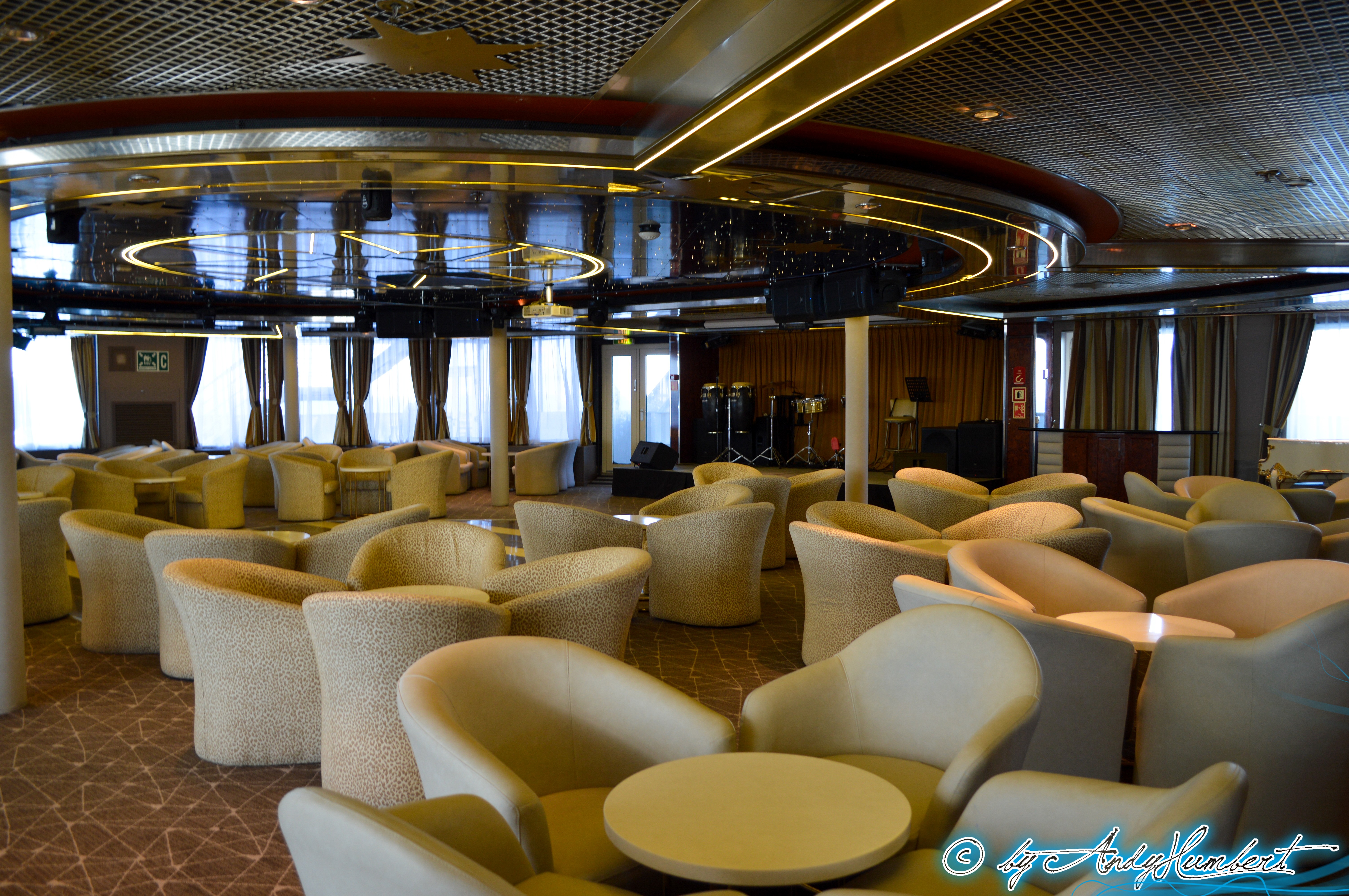 Selene Lounge (pont 5 Dionyssos)