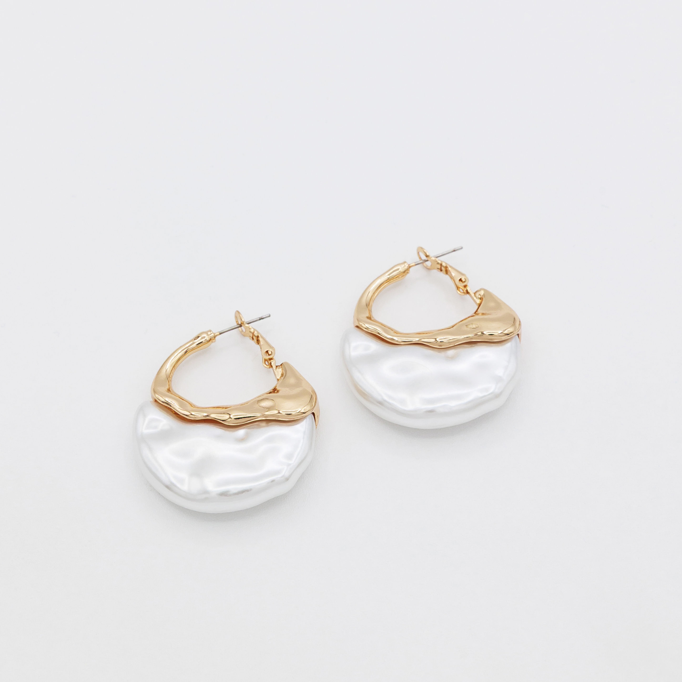 Nika Earrings