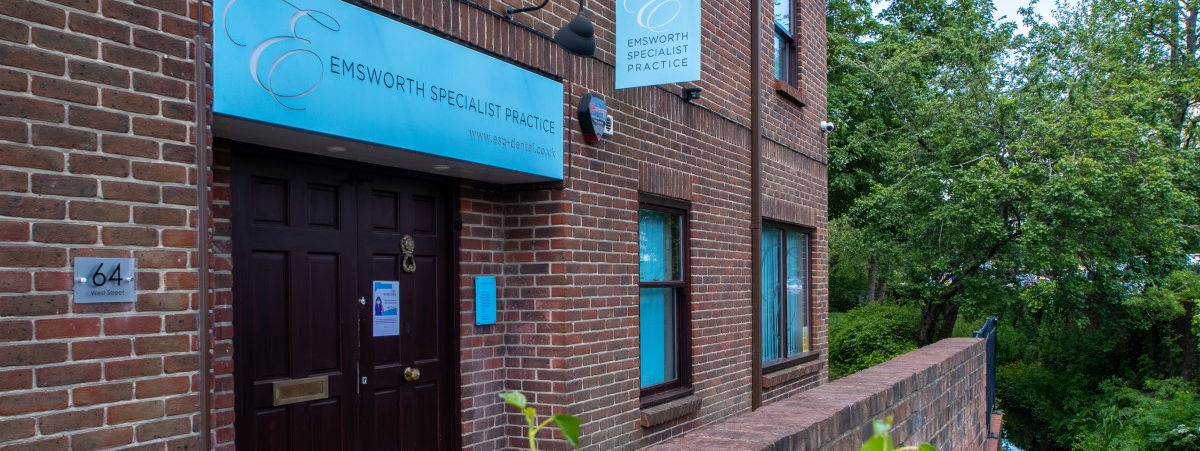 Professional teeth cleaning Havant.jpg
