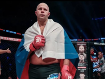 Fedor Emelianenko hangs up his gloves at Bellator 290