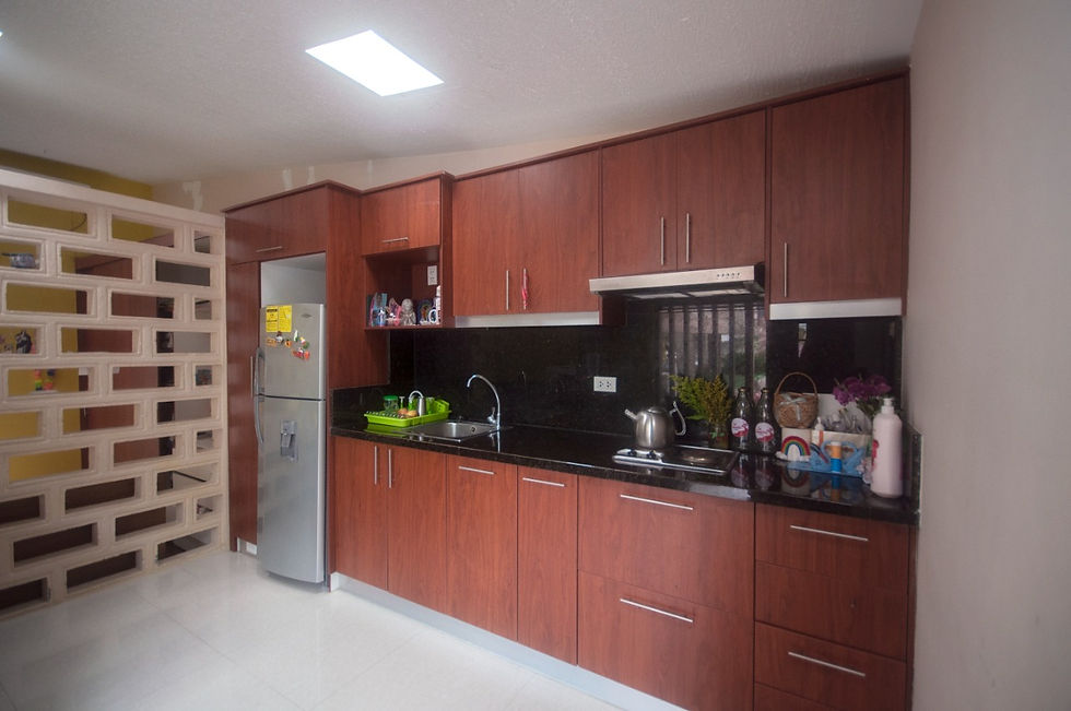 Thumbnail: VENTA DE CASA CON PISICNA EN BARRIO CON SEGURIDAD 24 HORAS