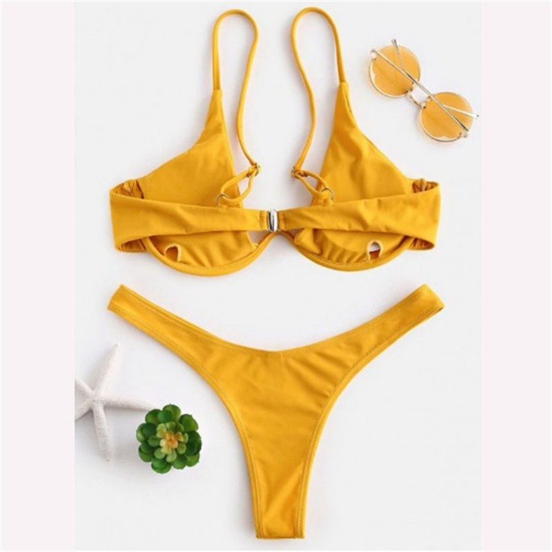 Thumbnail: Bikini ,  soutien-gorge push-up culotte haute