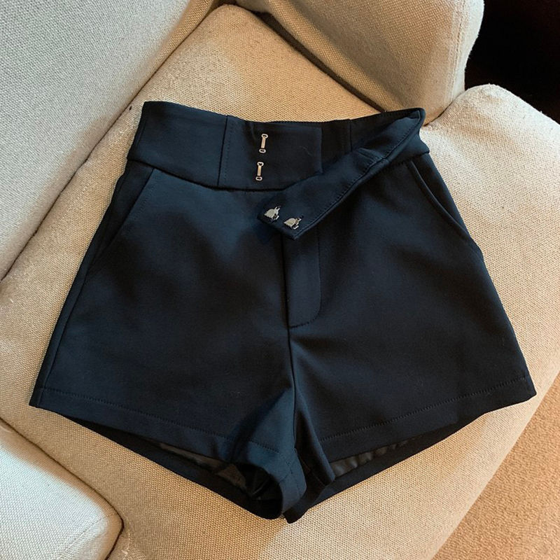Thumbnail: Short Femme Été 2026 – Taille Haute Élégant Noir