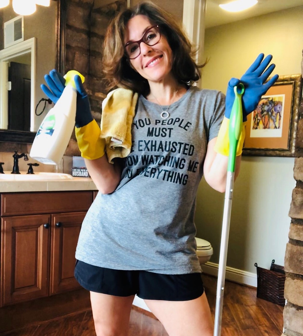 Romi Neustadt Cleaning