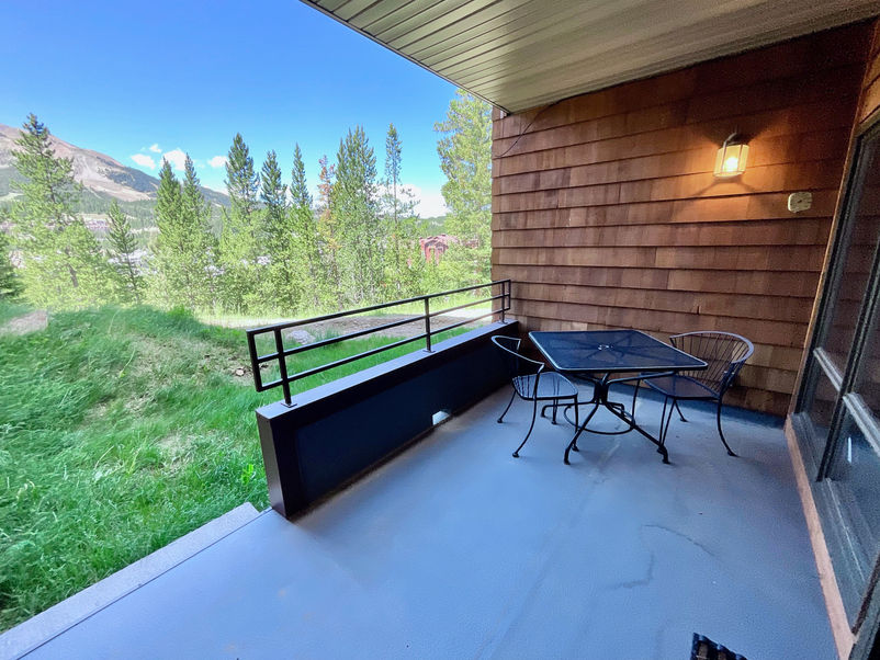 BigSky_SkycrestCondo_Porch_View_LonePeak.02.jpeg
